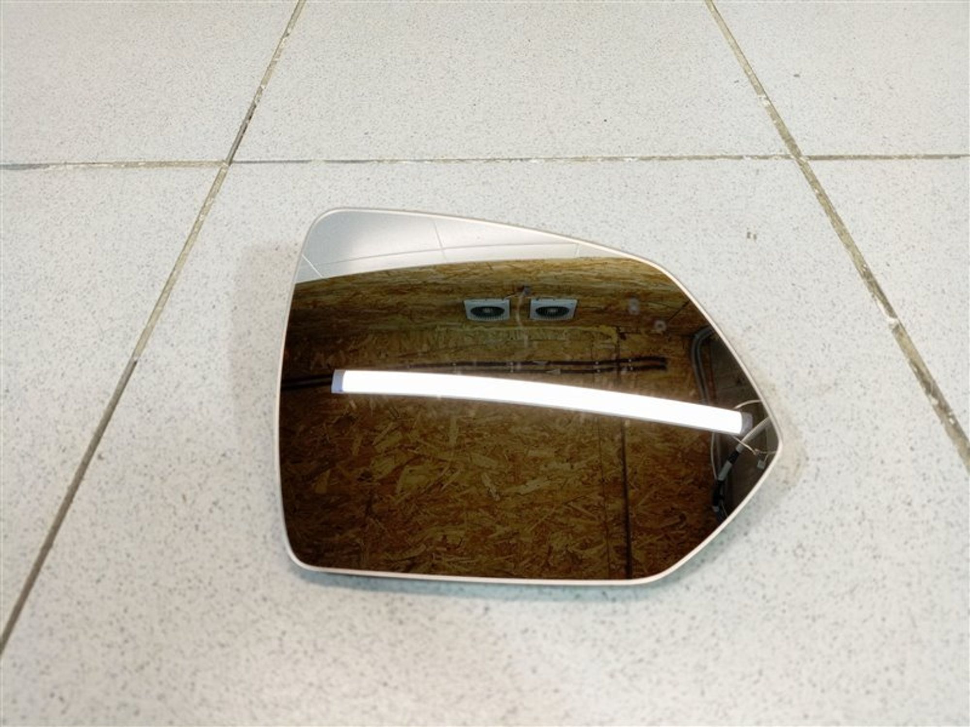 https://ycs.partsauto.market/partsauto-images/thmbs/dc0eef04b6e03176379763a38d44e994/c5864af3cf9f100f9f61d5533e2d5411/54e260e40d135a3476d15aad40aca84d.jpg