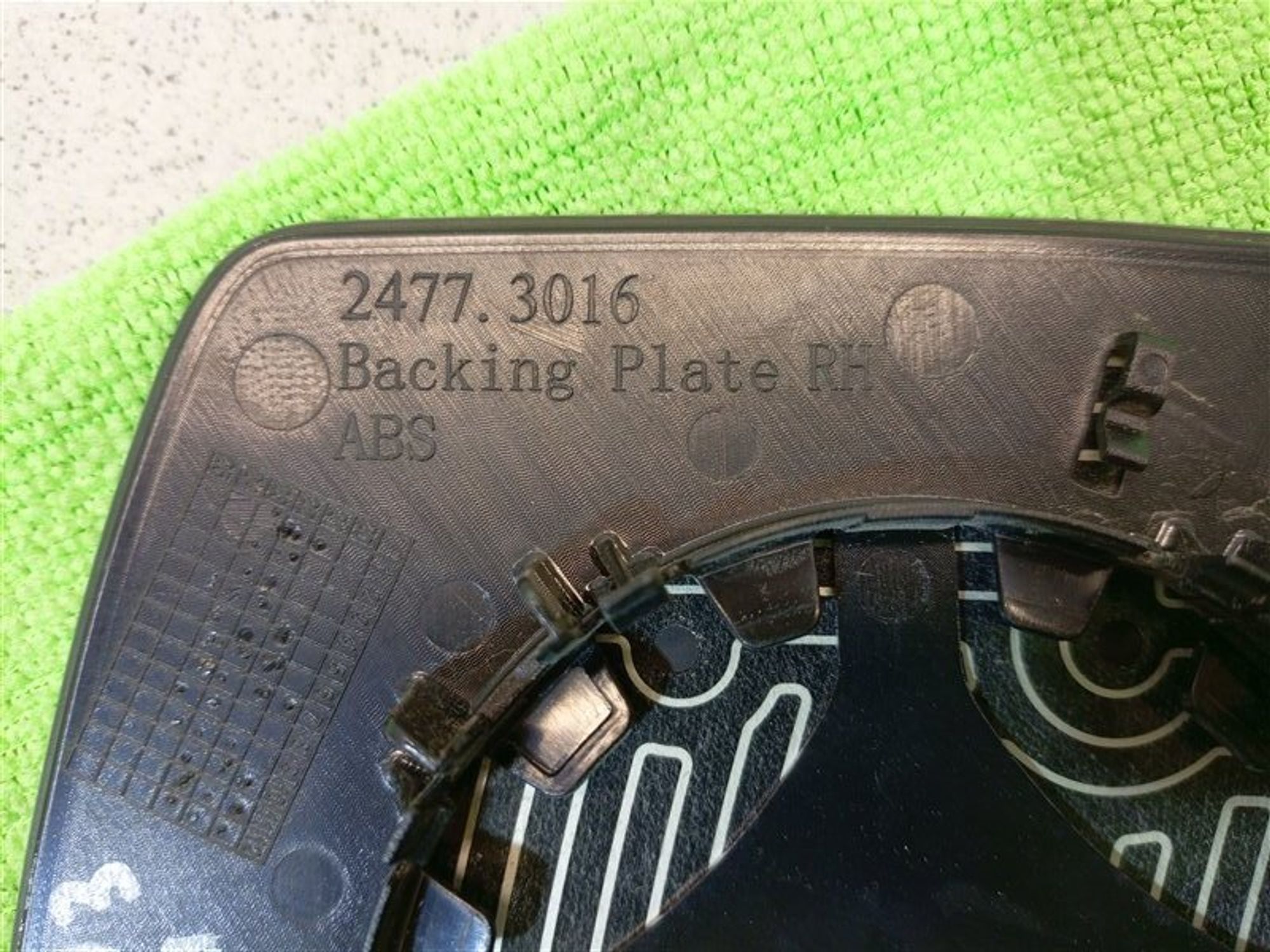 https://ycs.partsauto.market/partsauto-images/thmbs/dc0eef04b6e03176379763a38d44e994/c5864af3cf9f100f9f61d5533e2d5411/5698119fbb89e43cdcd40cbdbc4d721c.jpg