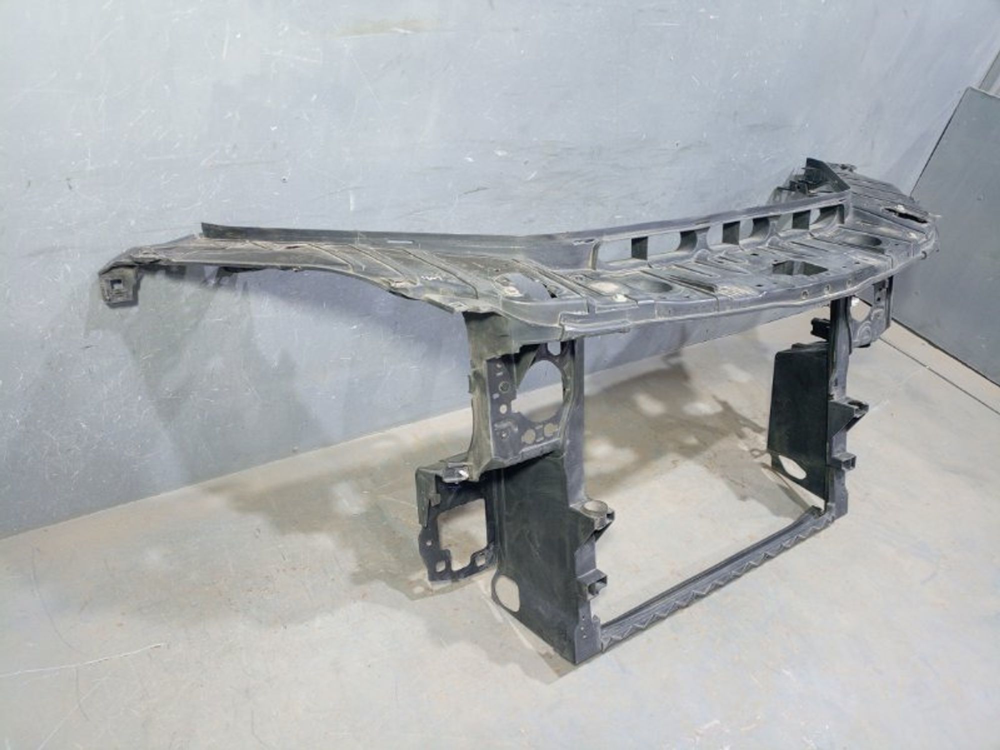 https://ycs.partsauto.market/partsauto-images/thmbs/dc0eef04b6e03176379763a38d44e994/c5a2a5937b13c7d626df9e44a745b012/2838c3559d4318662fd7f080cfff3b38.jpg