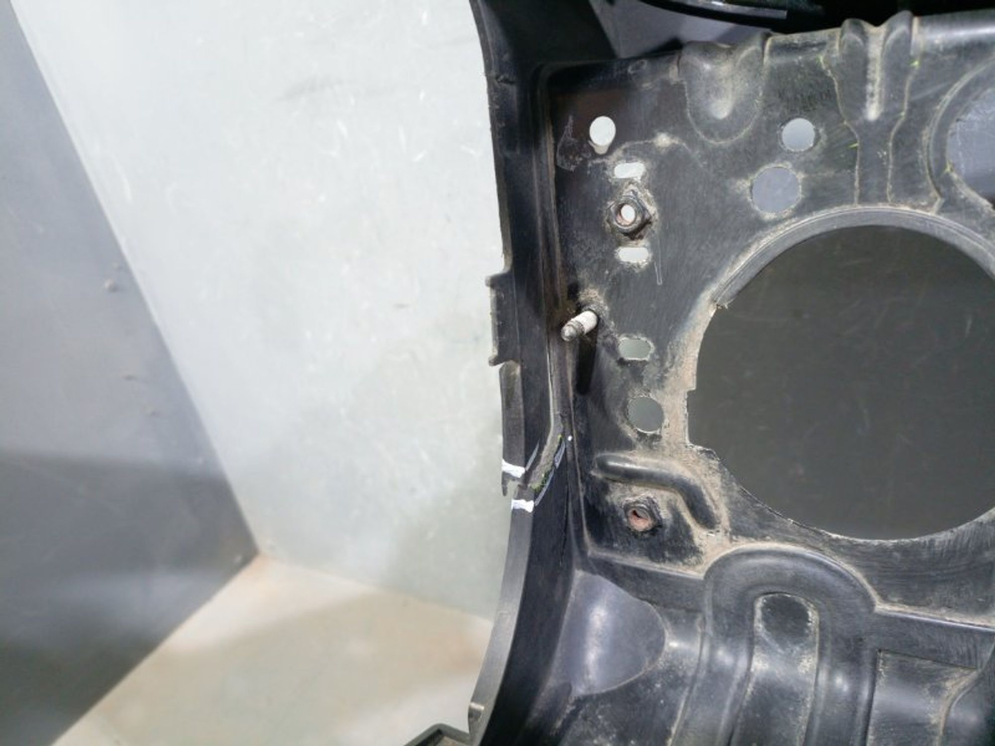 https://ycs.partsauto.market/partsauto-images/thmbs/dc0eef04b6e03176379763a38d44e994/c5a2a5937b13c7d626df9e44a745b012/93f9b5ac69b700843ee6d5622e229f67.jpg