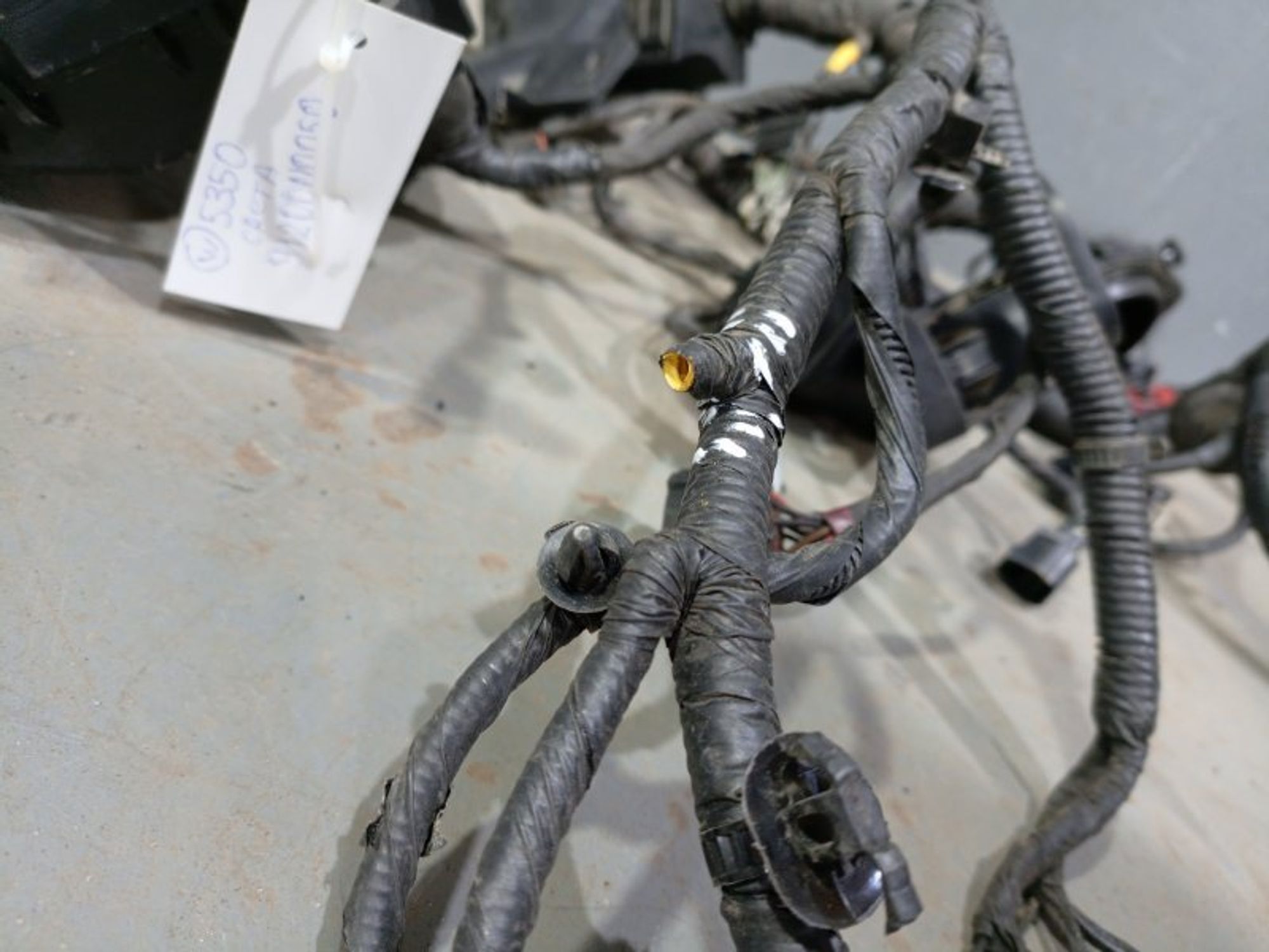 https://ycs.partsauto.market/partsauto-images/thmbs/dc0eef04b6e03176379763a38d44e994/c623d84c0d578c791c3e0910953b004d/bb120d64205e5a825e417b7672feb638.jpg