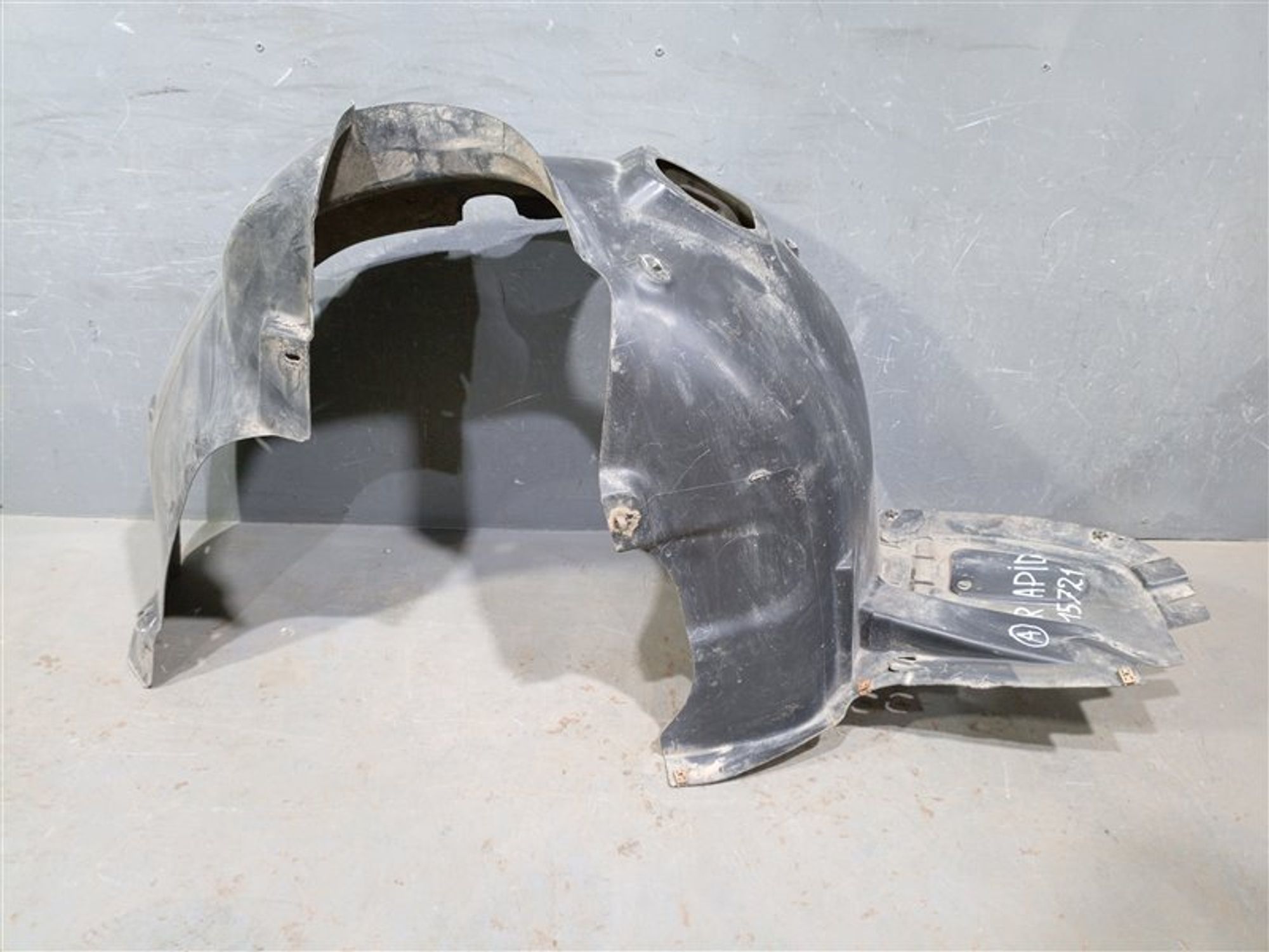 https://ycs.partsauto.market/partsauto-images/thmbs/dc0eef04b6e03176379763a38d44e994/ca5ddd81499e007445b9768e623ab407/fc90f6ada589d0ac96c5bd69400725c4.jpg