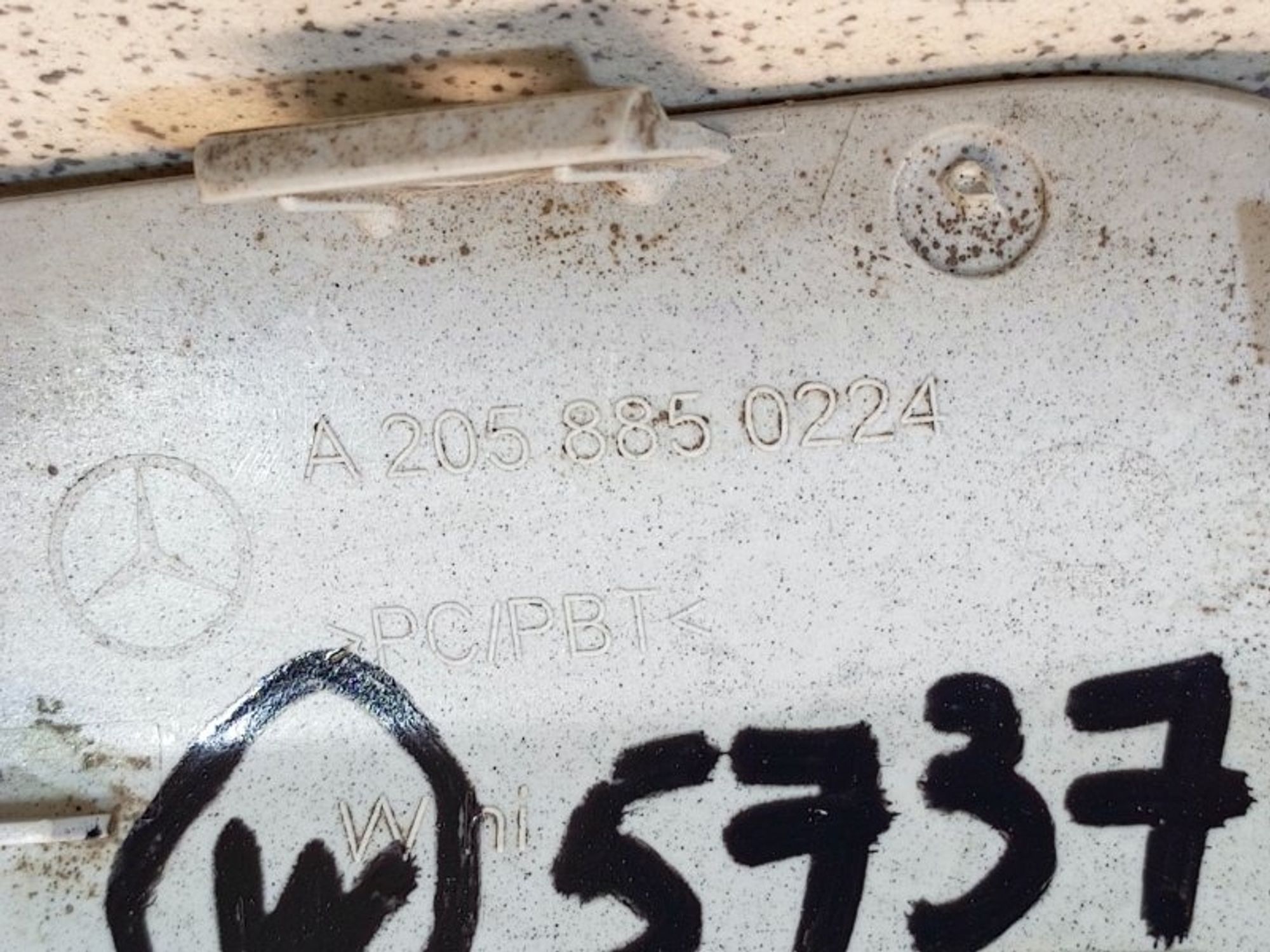 https://ycs.partsauto.market/partsauto-images/thmbs/dc0eef04b6e03176379763a38d44e994/cadb6a88e005272b73b82735ac1a4d12/c2b130b9d239199b9fa7a618e6f3aa37.jpg