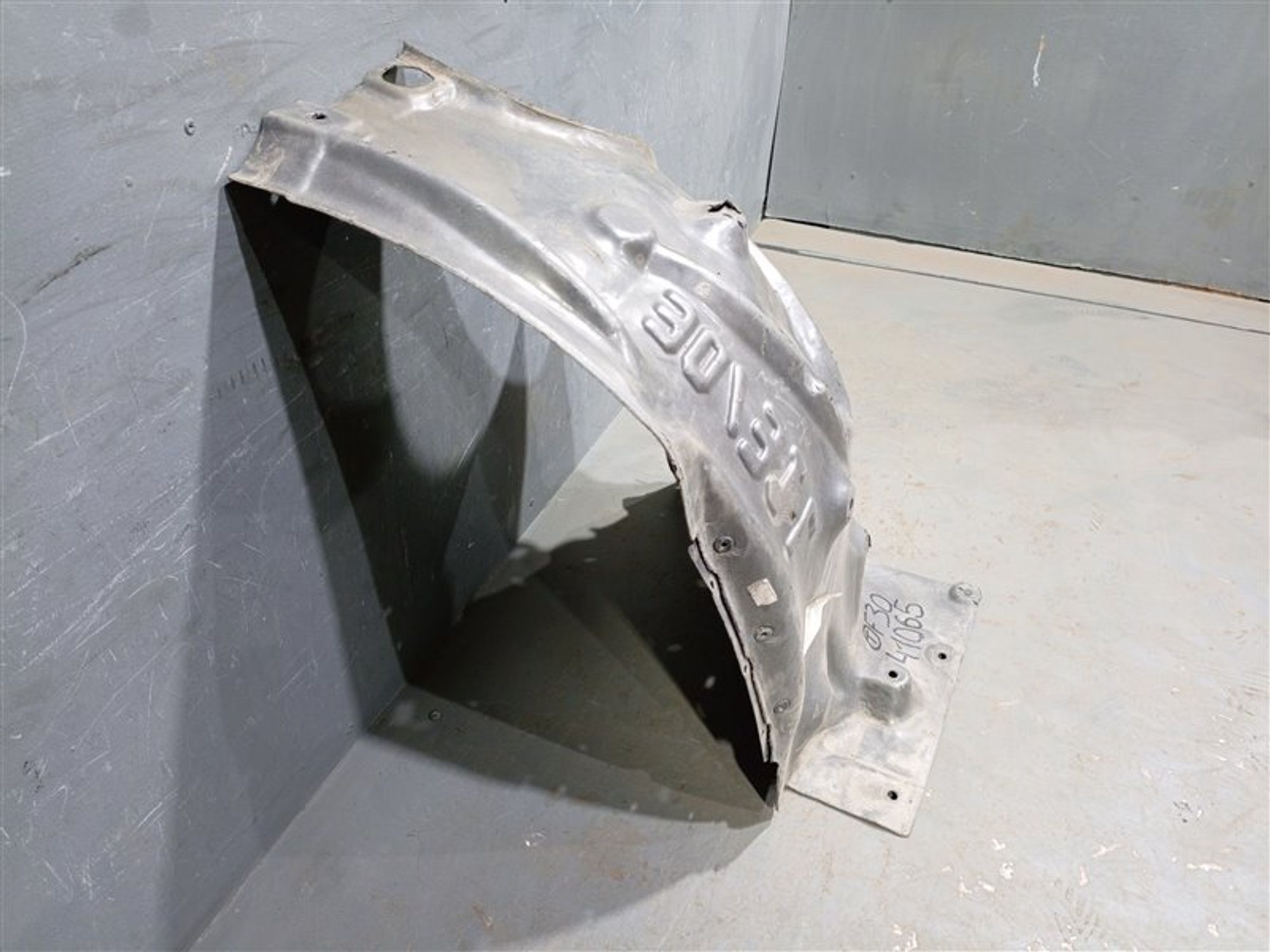 https://ycs.partsauto.market/partsauto-images/thmbs/dc0eef04b6e03176379763a38d44e994/d03862dc76a2a39179e2a2f963371ca3/eb8effe092ae2dd6d9c940e12cede79f.jpg
