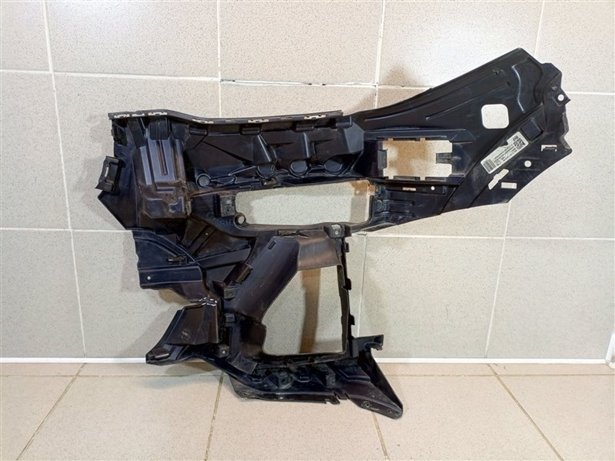 https://ycs.partsauto.market/partsauto-images/thmbs/dc0eef04b6e03176379763a38d44e994/d25602f75b1dadb2a1033bb2c304431f/d938f7cc0c39560a1cf4b0ff7febdf04.jpg