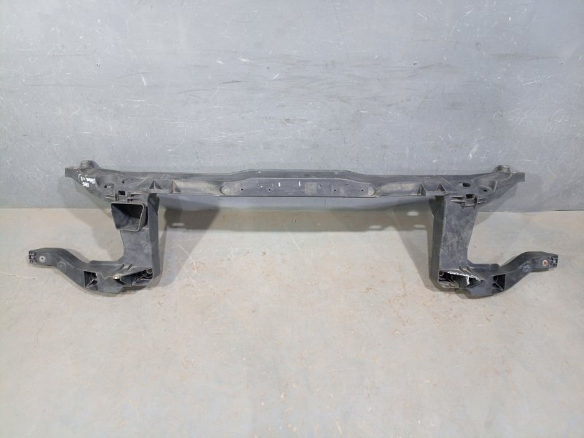 https://ycs.partsauto.market/partsauto-images/thmbs/dc0eef04b6e03176379763a38d44e994/d4f7c283699599cc0ffe57ec6b957d53/22c0d88f656488a4481a777bcc36f2f4.jpg