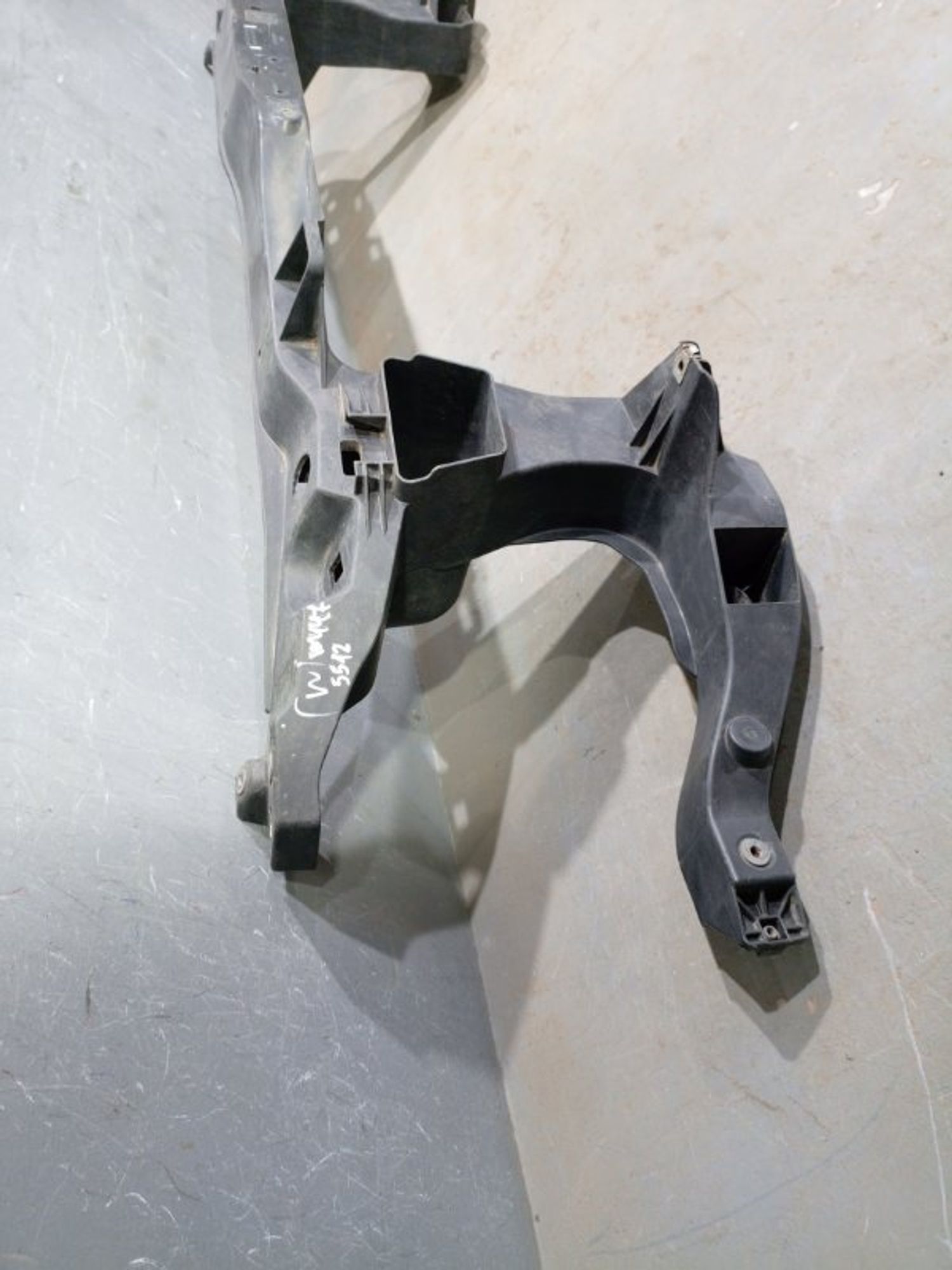 https://ycs.partsauto.market/partsauto-images/thmbs/dc0eef04b6e03176379763a38d44e994/d4f7c283699599cc0ffe57ec6b957d53/8766b95350cced1c7893bbe0c9909523.jpg