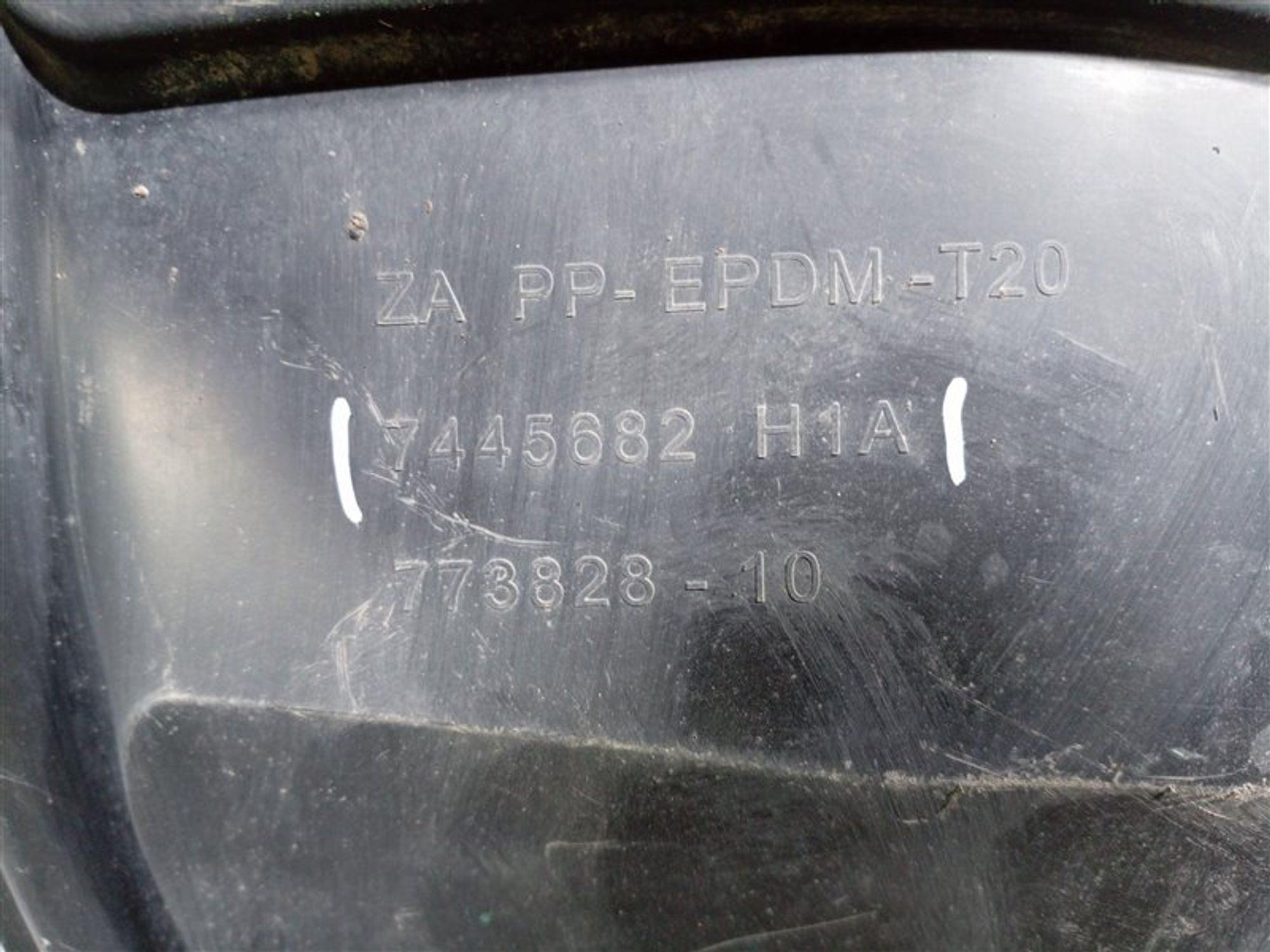 https://ycs.partsauto.market/partsauto-images/thmbs/dc0eef04b6e03176379763a38d44e994/d8cf5ae678a571e9b02e1d9fc11237f2/e67c6eab04dbd10ccf6ef2261d02707b.jpg
