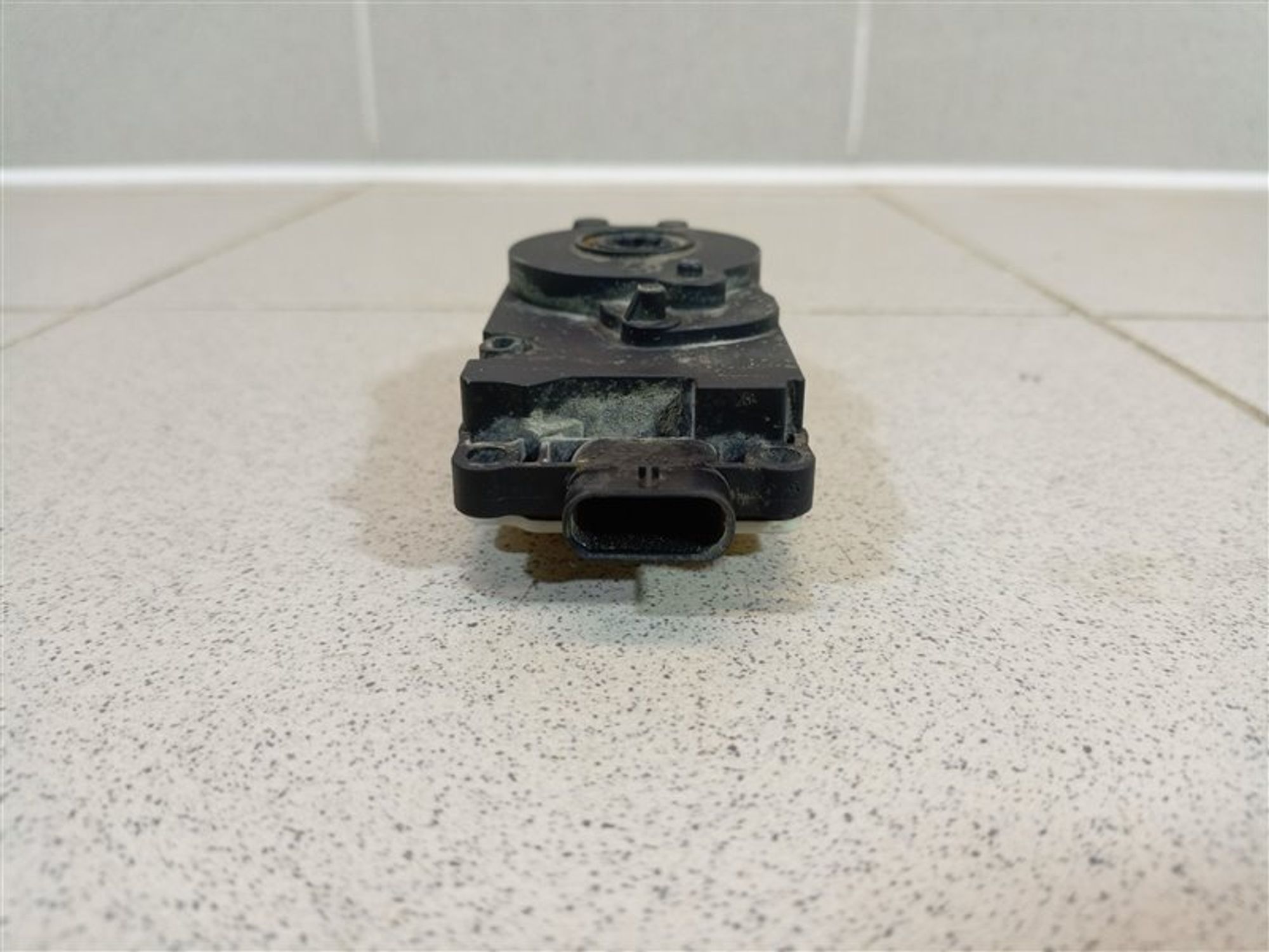 https://ycs.partsauto.market/partsauto-images/thmbs/dc0eef04b6e03176379763a38d44e994/d9d830e8f17a32da6bdcb5b6303ef886/1efcc8cdd16f8227fcc40112a43cb028.jpg