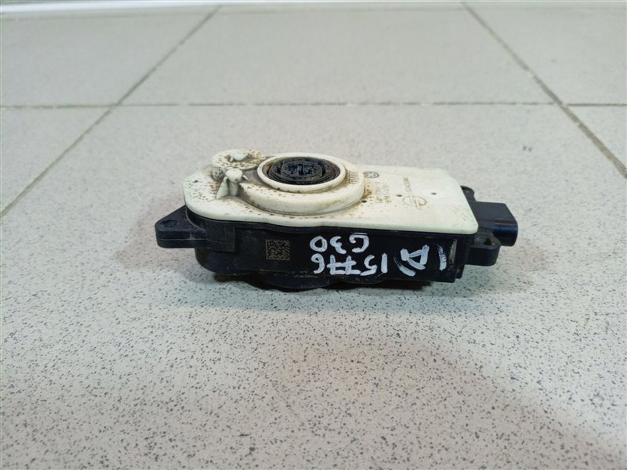 https://ycs.partsauto.market/partsauto-images/thmbs/dc0eef04b6e03176379763a38d44e994/d9d830e8f17a32da6bdcb5b6303ef886/b1176fe2ffb03e9c3de5b5ed9aa691d0.jpg