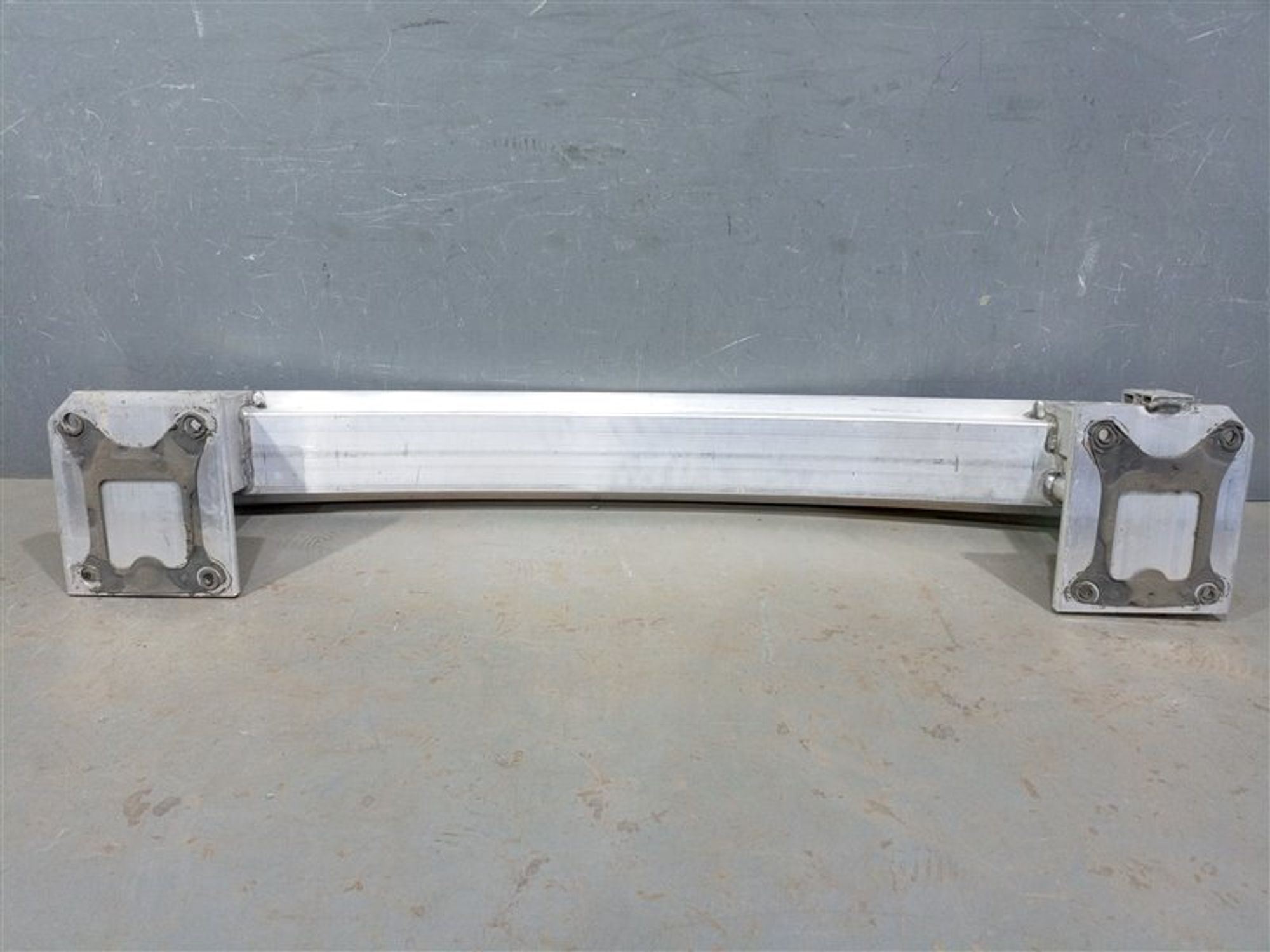 https://ycs.partsauto.market/partsauto-images/thmbs/dc0eef04b6e03176379763a38d44e994/dcd42ba8a2f3145fc1568370bc798ea0/3c2db5296e12cd7e541e688cdcae5972.jpg