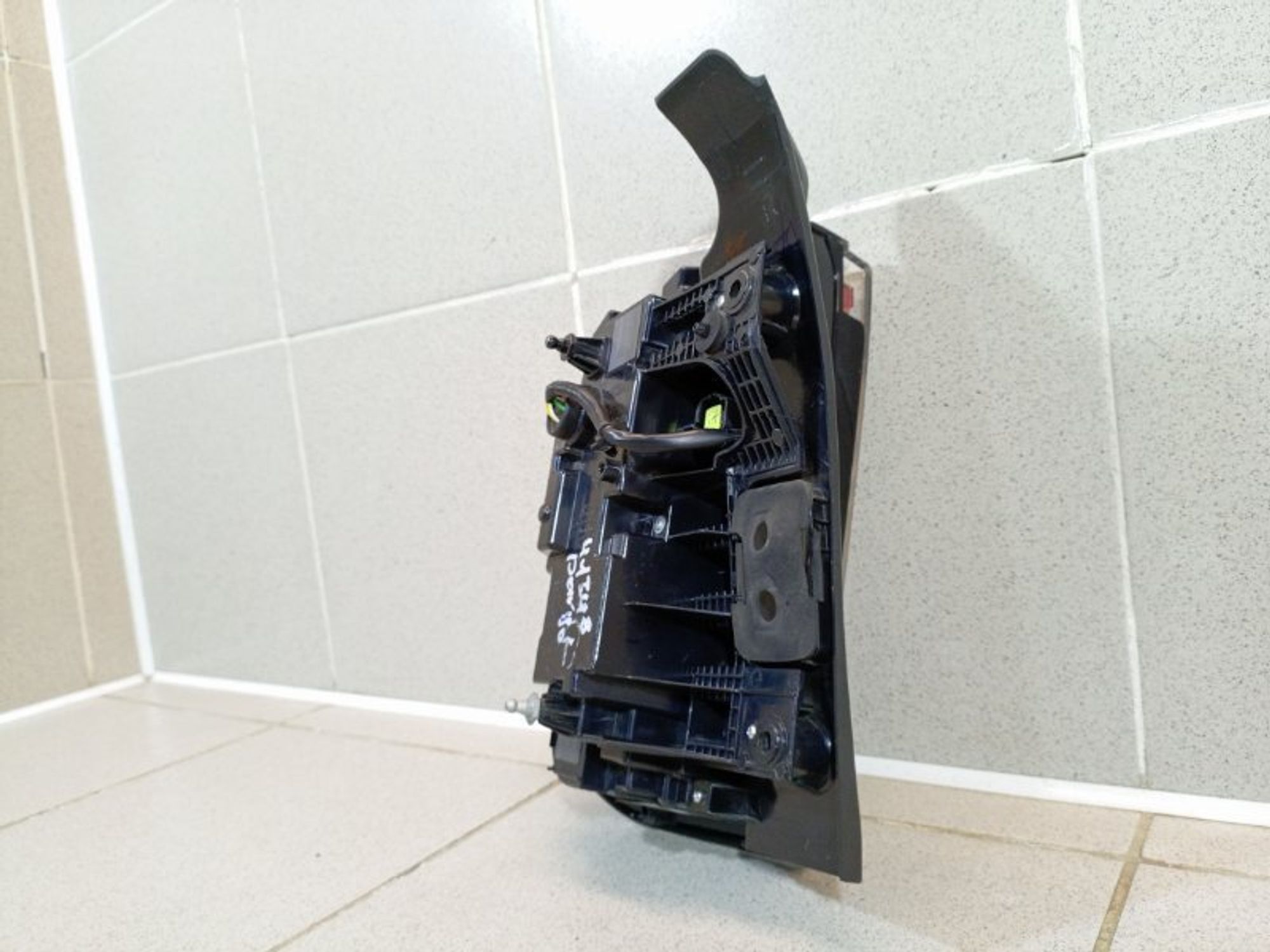 https://ycs.partsauto.market/partsauto-images/thmbs/dc0eef04b6e03176379763a38d44e994/e2b2d228b5a924cdcc3accaad7998a53/9220de55c92000c8462f8a8293c9225a.jpg