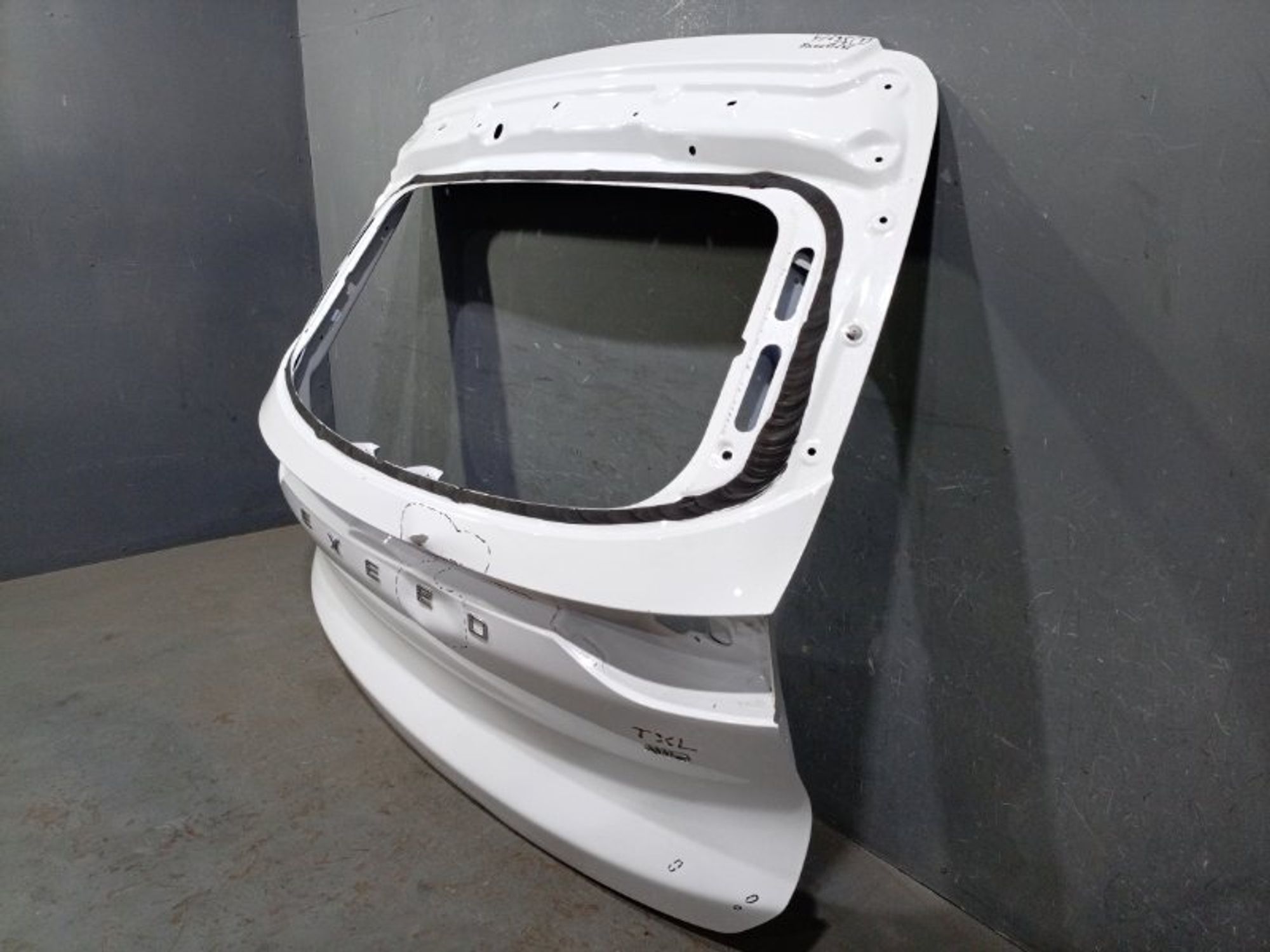 https://ycs.partsauto.market/partsauto-images/thmbs/dc0eef04b6e03176379763a38d44e994/e6f5f5f52270fa1355af11bcf5696332/1db6d0b126e529b546af89cf6bd76bcb.jpg