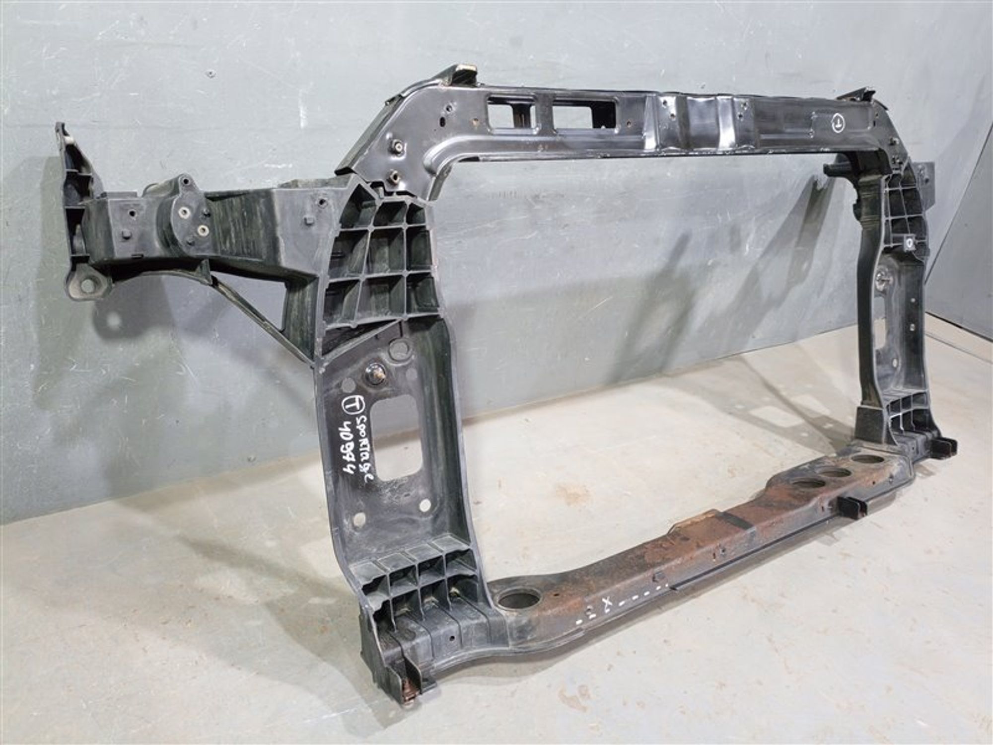 https://ycs.partsauto.market/partsauto-images/thmbs/dc0eef04b6e03176379763a38d44e994/e7e903f8c79d8b2d63fa69c7b3677f60/c6019a2701dbc2e0071acacb80e2b309.jpg