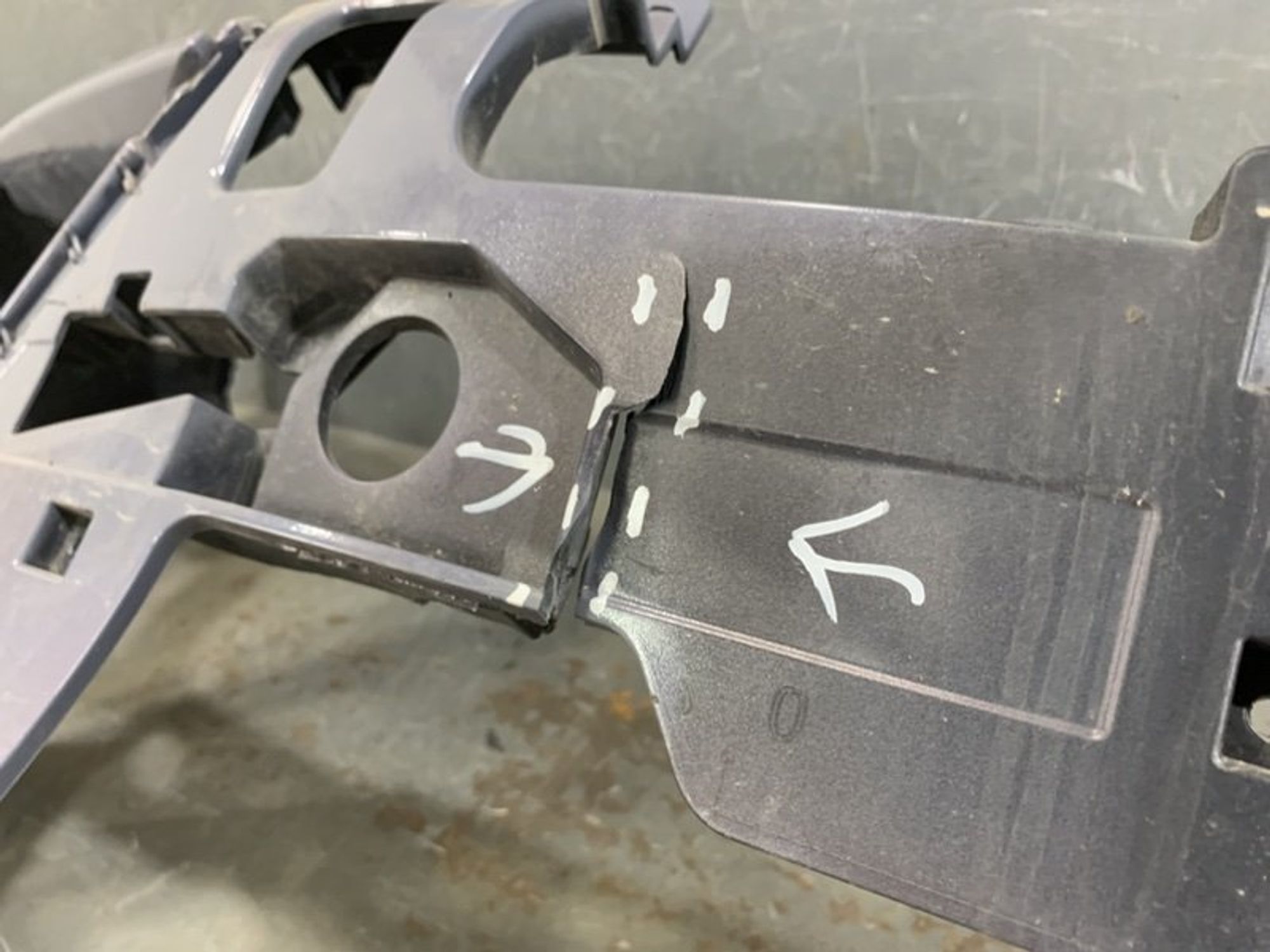 https://ycs.partsauto.market/partsauto-images/thmbs/dc0eef04b6e03176379763a38d44e994/e898c3b9a7f045ad9651fe9e0bace100/6420ef2984a3731451aad71886e7e17e.jpg