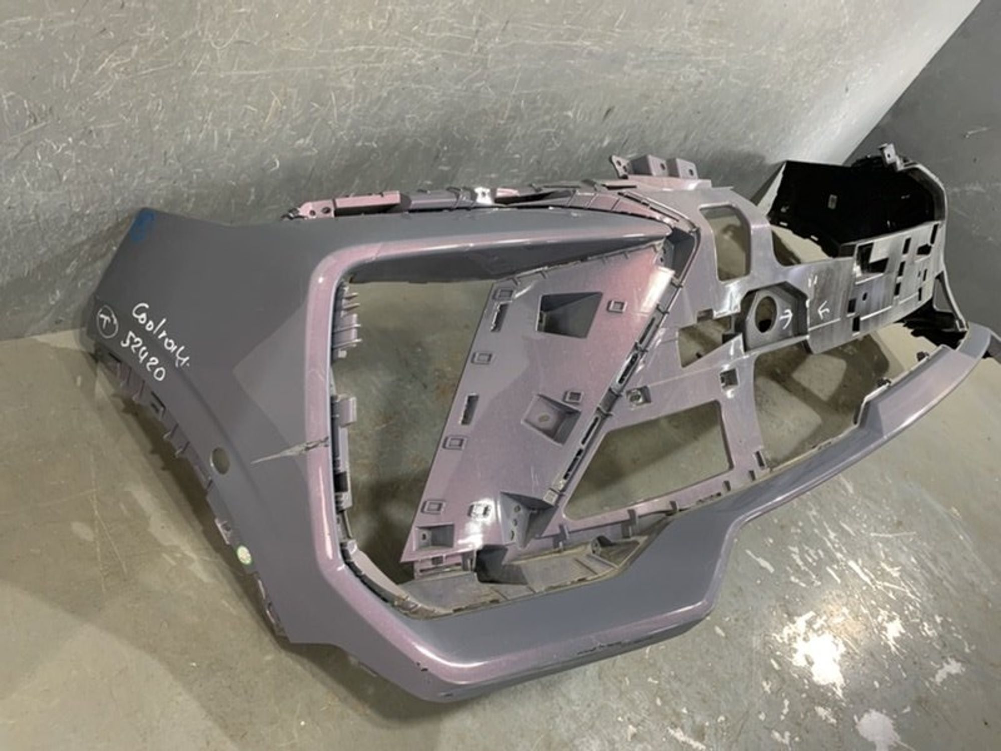 https://ycs.partsauto.market/partsauto-images/thmbs/dc0eef04b6e03176379763a38d44e994/e898c3b9a7f045ad9651fe9e0bace100/e29d69b0479f99f8d44352d62ae032ea.jpg