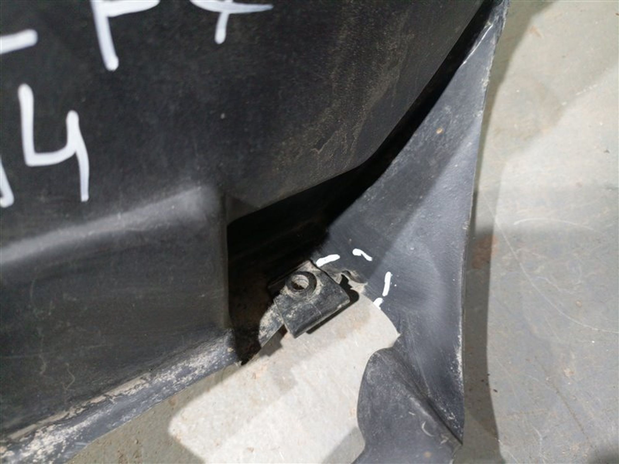 https://ycs.partsauto.market/partsauto-images/thmbs/dc0eef04b6e03176379763a38d44e994/e98f6511439fd82129819ff7056dec18/324d338a8b81583d91b430cc832520eb.jpg