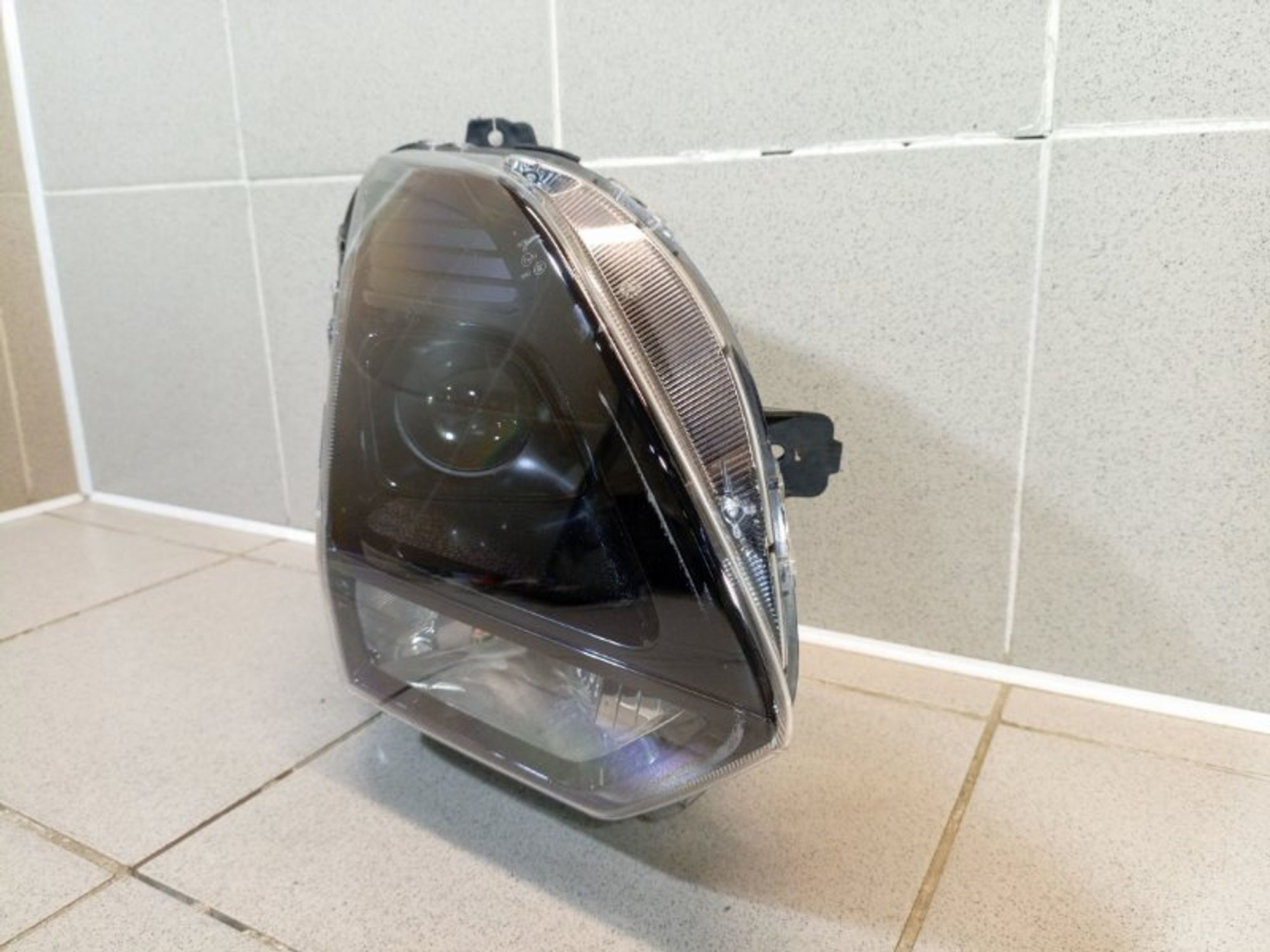https://ycs.partsauto.market/partsauto-images/thmbs/dc0eef04b6e03176379763a38d44e994/ea5218770994a25190417f631468b7ea/e8a1a858411223cc78c2b17645c7c1fe.jpg