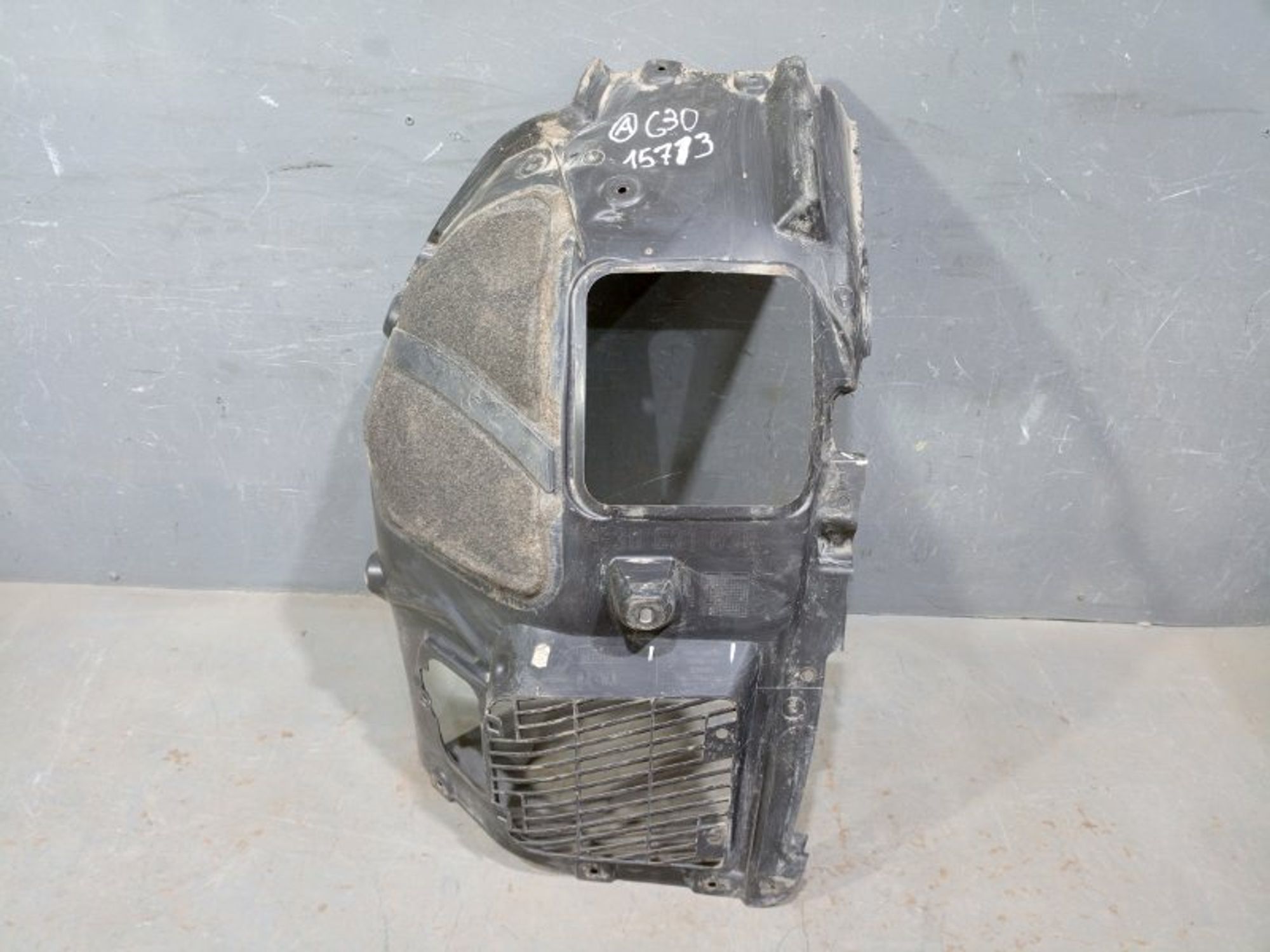 https://ycs.partsauto.market/partsauto-images/thmbs/dc0eef04b6e03176379763a38d44e994/ed47fa77cf8ee29e6834b999cee7d38a/710f0585e05c8e590f6d77db043d1b23.jpg