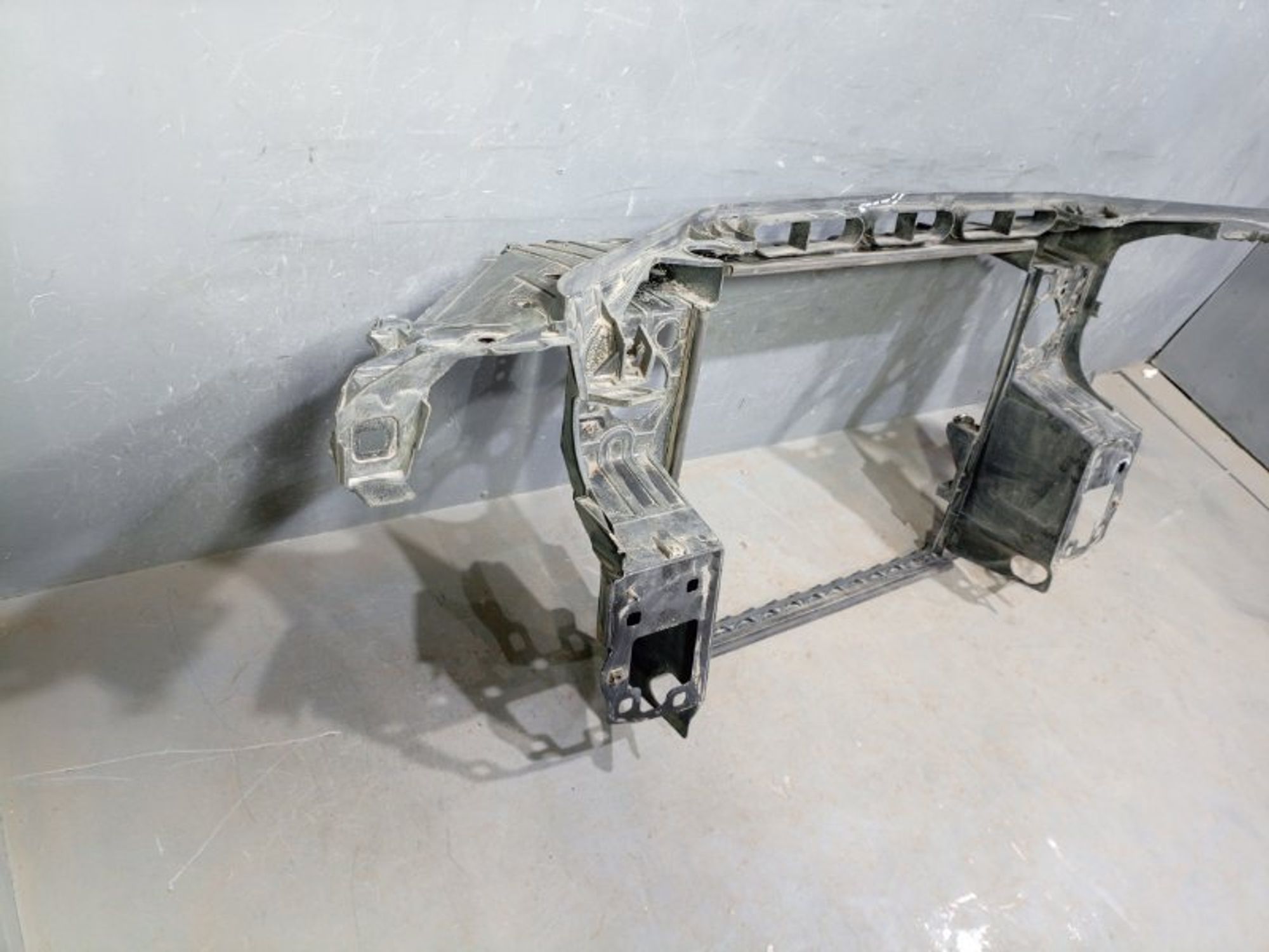 https://ycs.partsauto.market/partsauto-images/thmbs/dc0eef04b6e03176379763a38d44e994/eee2b011ce0c3533a1d962e5ed5c5cf9/24f7eec89dfb409892bc229300867cbe.jpg