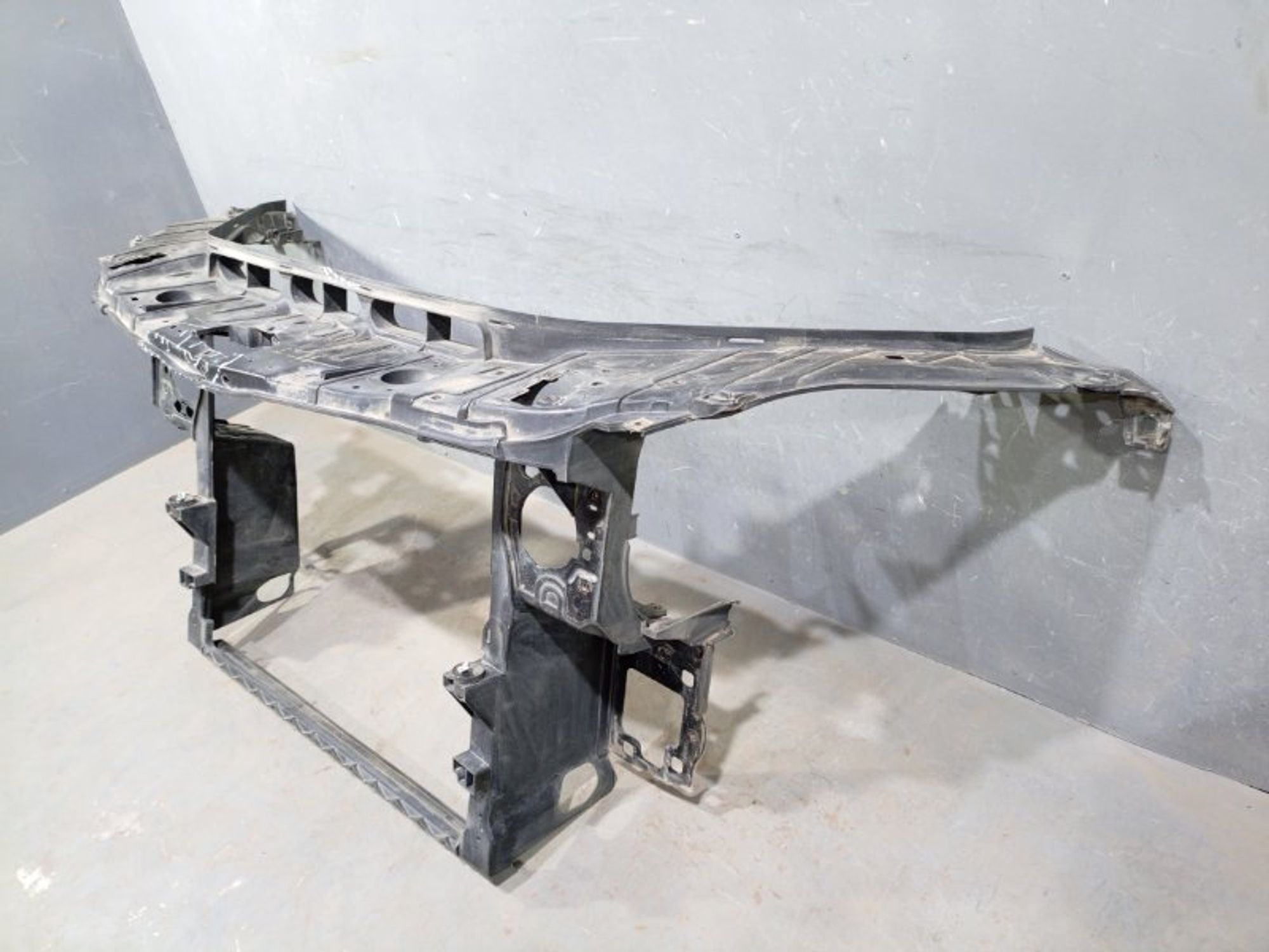 https://ycs.partsauto.market/partsauto-images/thmbs/dc0eef04b6e03176379763a38d44e994/eee2b011ce0c3533a1d962e5ed5c5cf9/fc91f7befb949a67d9402e0c3b936c3e.jpg