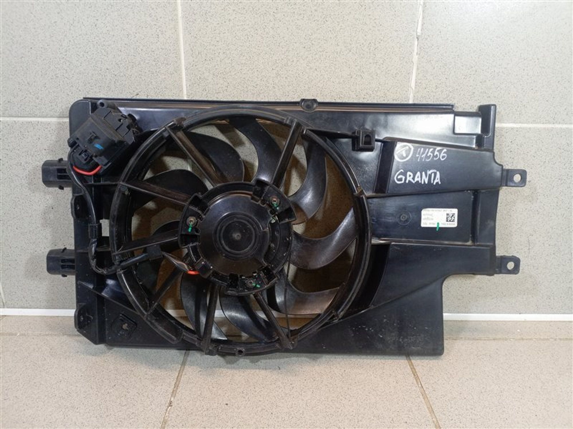 https://ycs.partsauto.market/partsauto-images/thmbs/dc0eef04b6e03176379763a38d44e994/f17808dc80ca255c209baac7124473be/e53163c05bfe7136163abb44e7652414.jpg