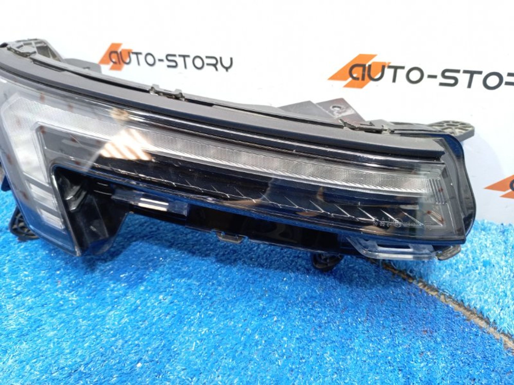 https://ycs.partsauto.market/partsauto-images/thmbs/dc0eef04b6e03176379763a38d44e994/f3fd1231964be7f66d532d86ec0e9b5b/1716327ce788537dea3963e14f9c8aa2.jpg