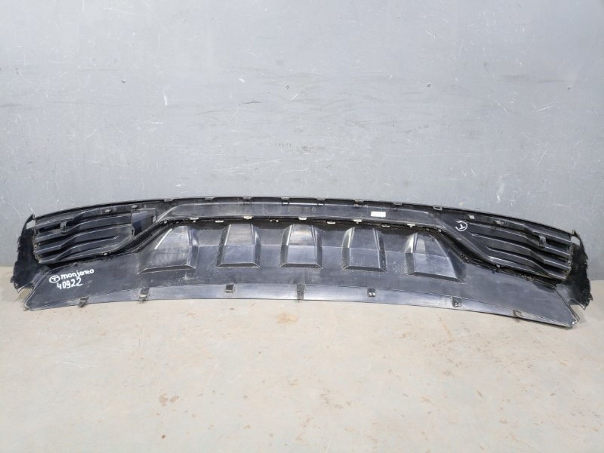 https://ycs.partsauto.market/partsauto-images/thmbs/dc0eef04b6e03176379763a38d44e994/f7a2556cb16b2ef6ab889e412d16a9c3/084002956a35bcf828b17c213f69ad10.jpg