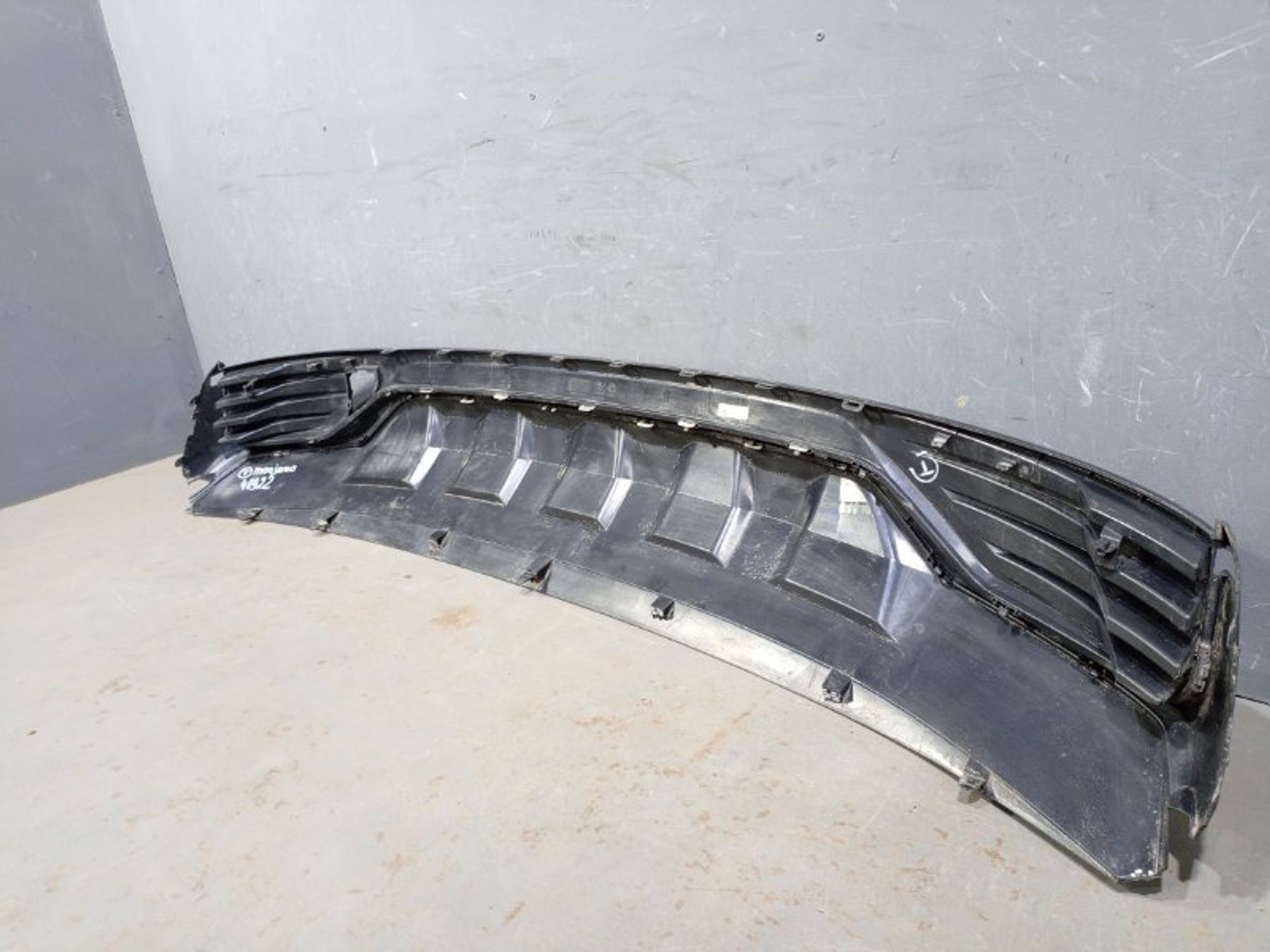 https://ycs.partsauto.market/partsauto-images/thmbs/dc0eef04b6e03176379763a38d44e994/f7a2556cb16b2ef6ab889e412d16a9c3/1ebf112fb952cc5b9d31aabe1b0bce96.jpg
