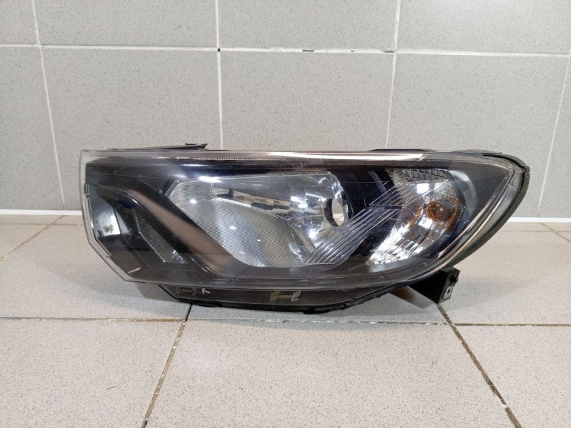 https://ycs.partsauto.market/partsauto-images/thmbs/dc0eef04b6e03176379763a38d44e994/ff868a7f985b8a71ff0a6884e8a769f6/29dd7e5e0c2662c8c3d2242c4596ce35.jpg
