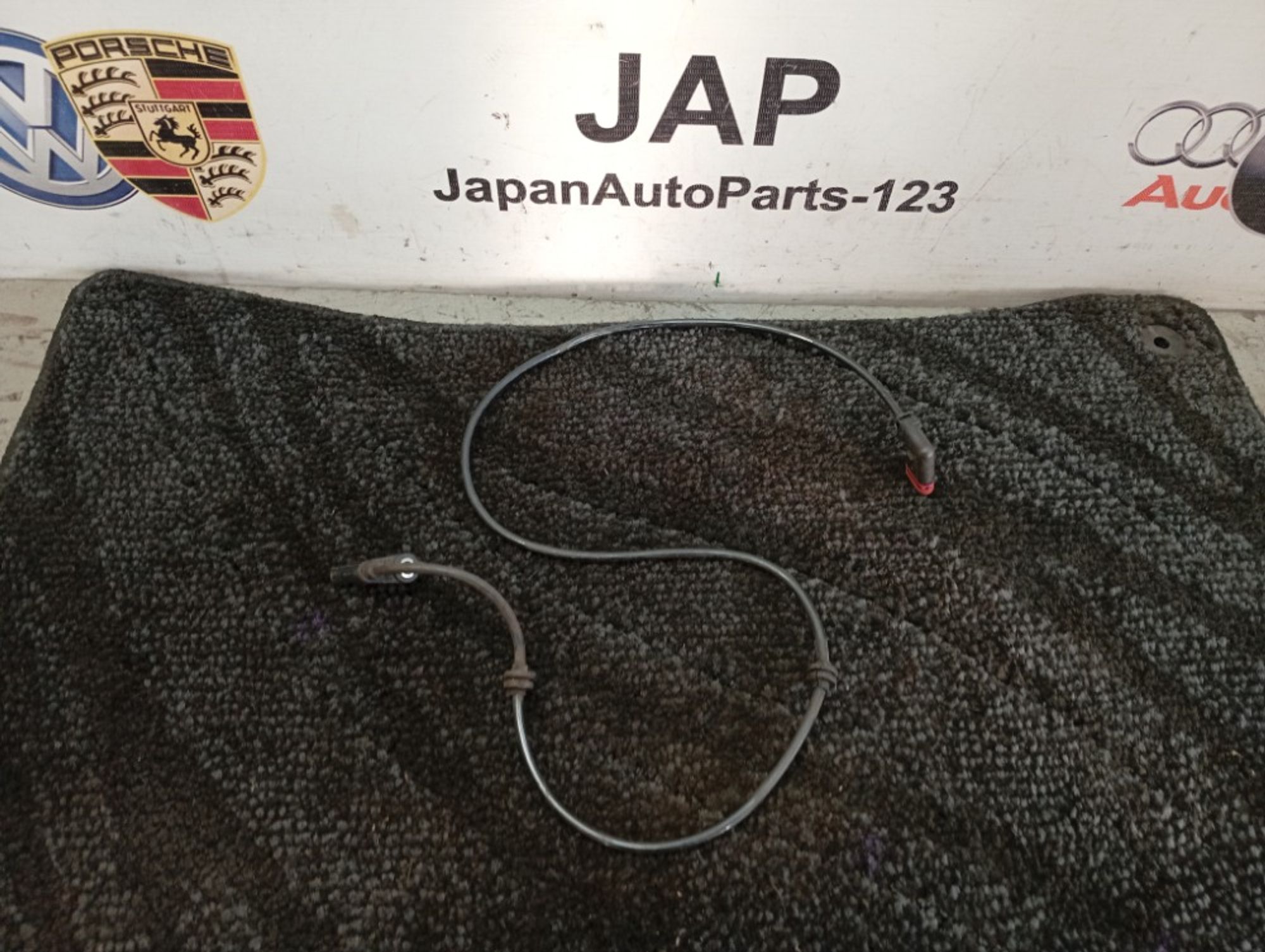 https://ycs.partsauto.market/partsauto-images/thmbs/dcfd8473e890d2b83921b2200c93d598/468480ea263500c0d18b6a726bd0aff0/3718c47e8132d211de34a994d6d170ec.jpg