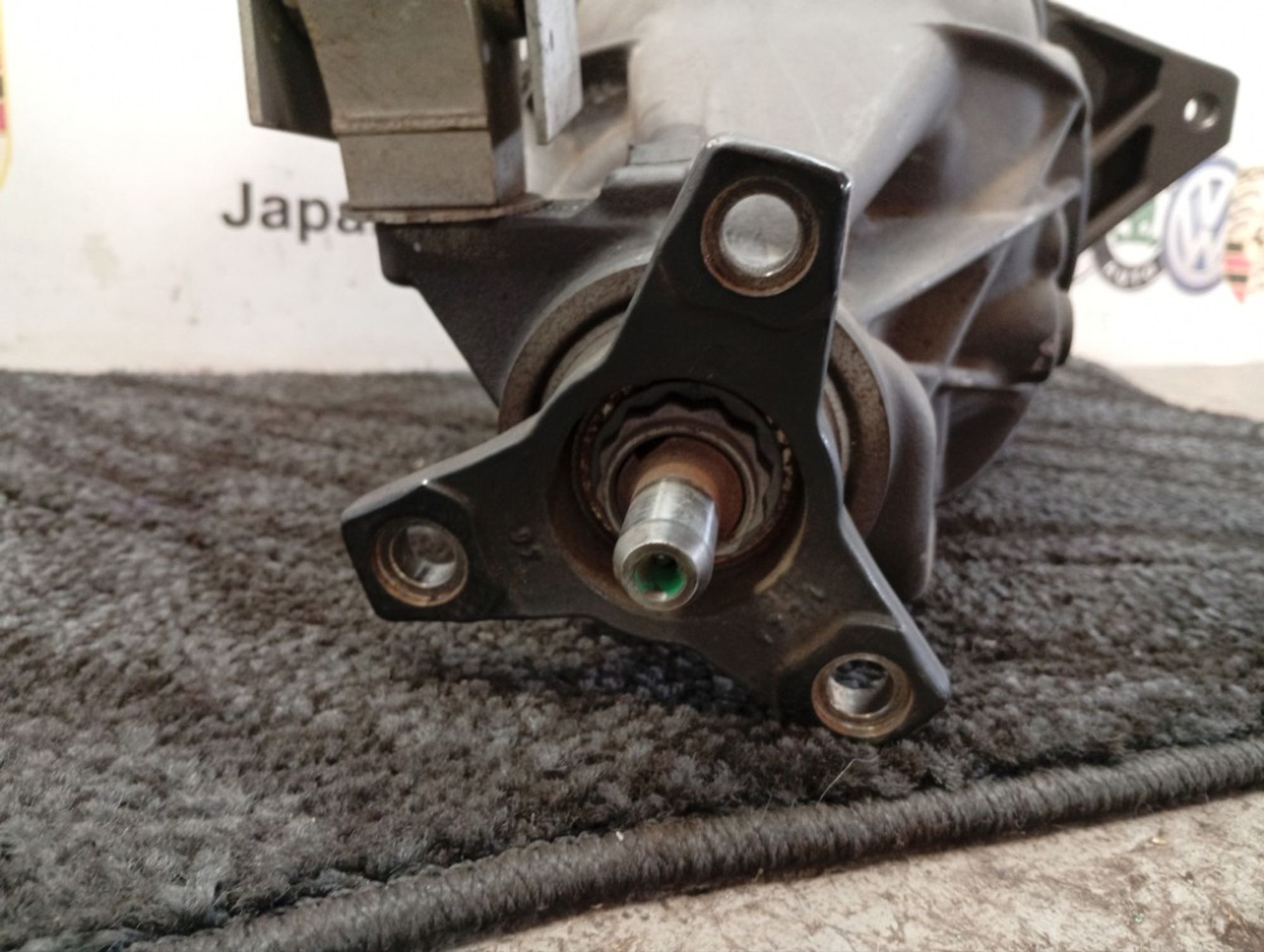 https://ycs.partsauto.market/partsauto-images/thmbs/dcfd8473e890d2b83921b2200c93d598/db0f12a1598923f9b0eab3c3ec365b93/e4e9d78b671781ff58d071f15aa55617.jpg