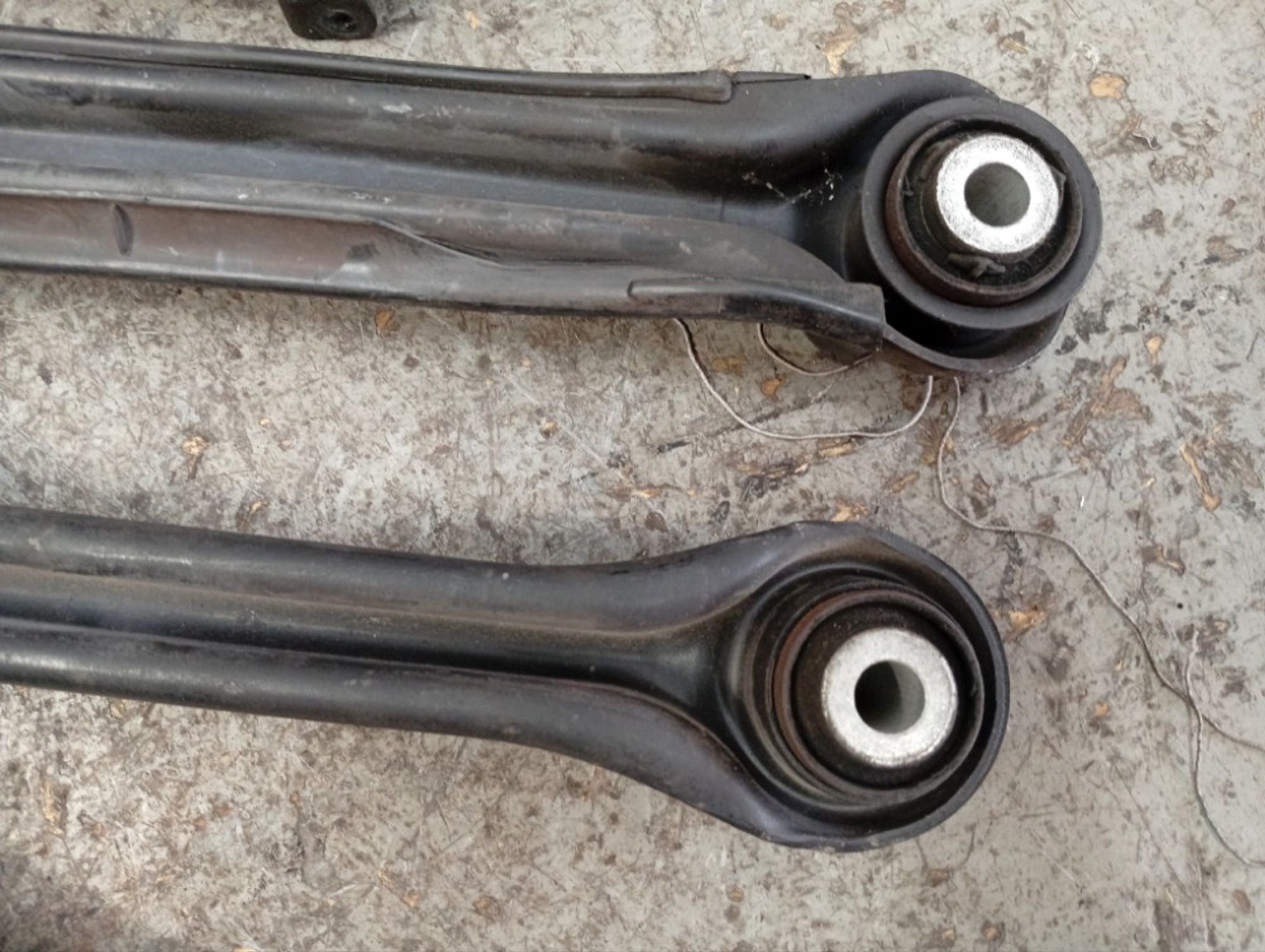 https://ycs.partsauto.market/partsauto-images/thmbs/dcfd8473e890d2b83921b2200c93d598/ed3531a860ef2e1c24ef302d8d3e0afb/267a098804710680a2e450bbfab26d99.jpg