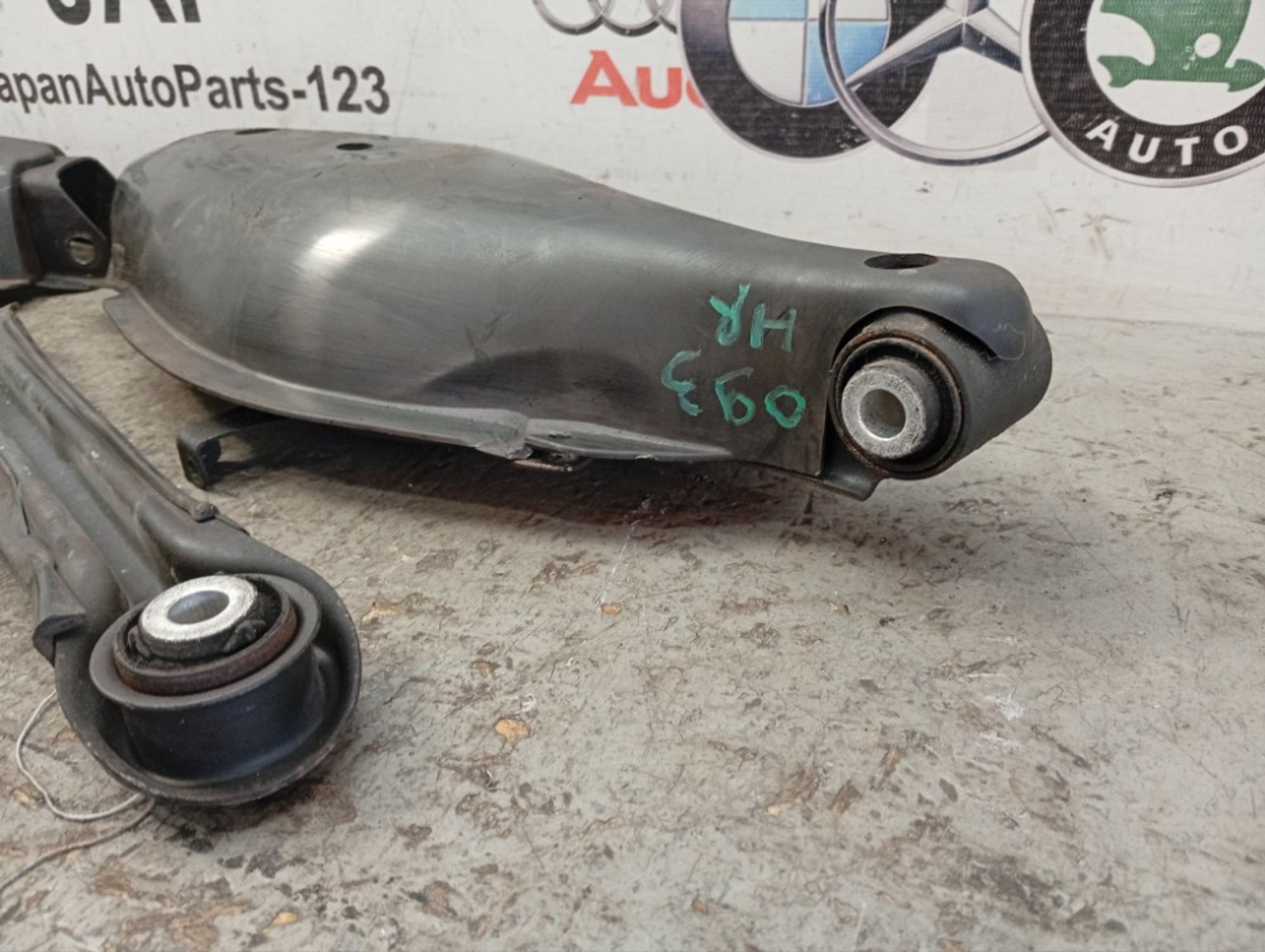 https://ycs.partsauto.market/partsauto-images/thmbs/dcfd8473e890d2b83921b2200c93d598/ed3531a860ef2e1c24ef302d8d3e0afb/8785645f4ca0ccb05ccbce8df9ac5d04.jpg