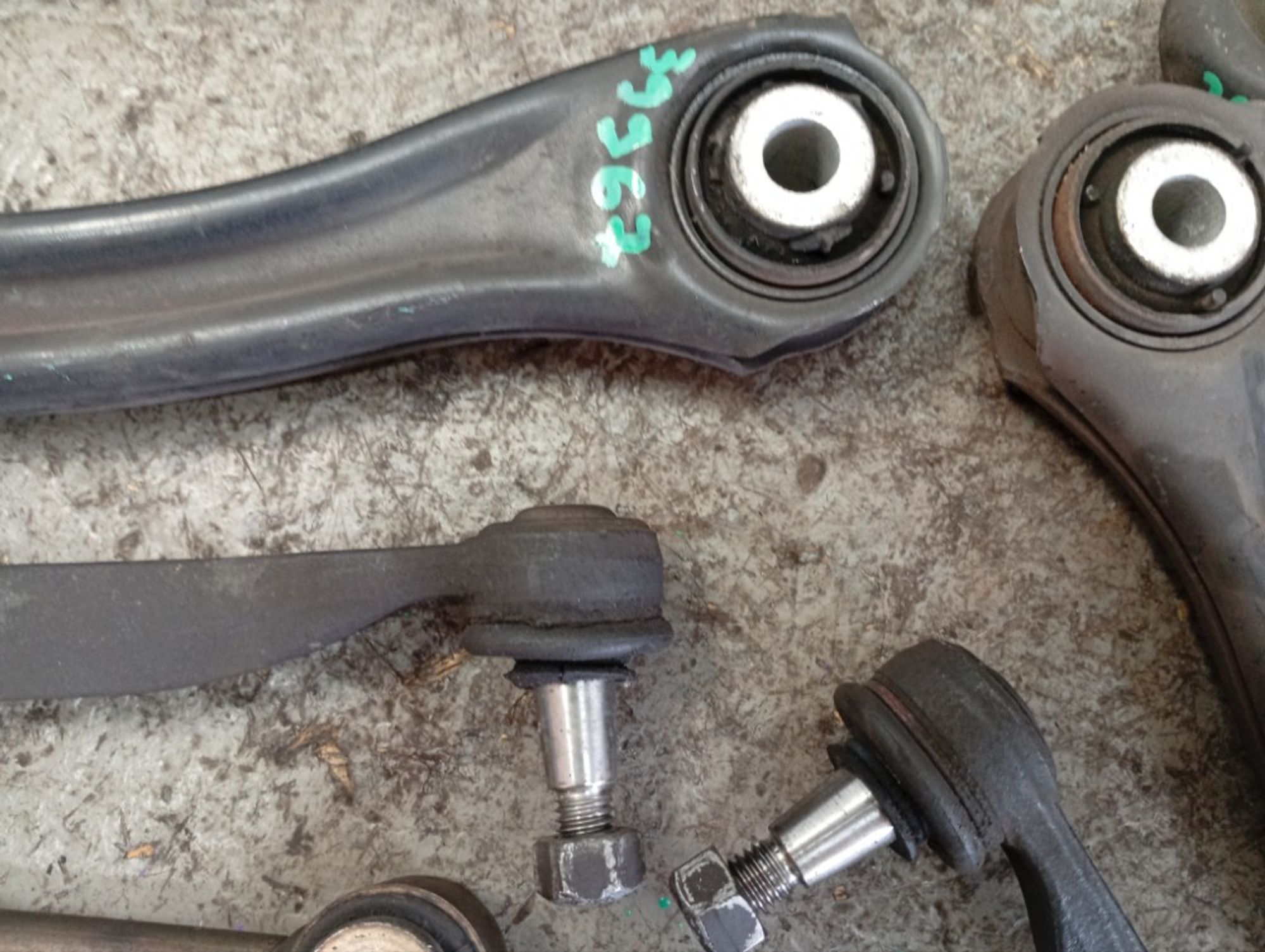 https://ycs.partsauto.market/partsauto-images/thmbs/dcfd8473e890d2b83921b2200c93d598/ed3531a860ef2e1c24ef302d8d3e0afb/9c745b698df40aae7e670ca8df63cdd9.jpg