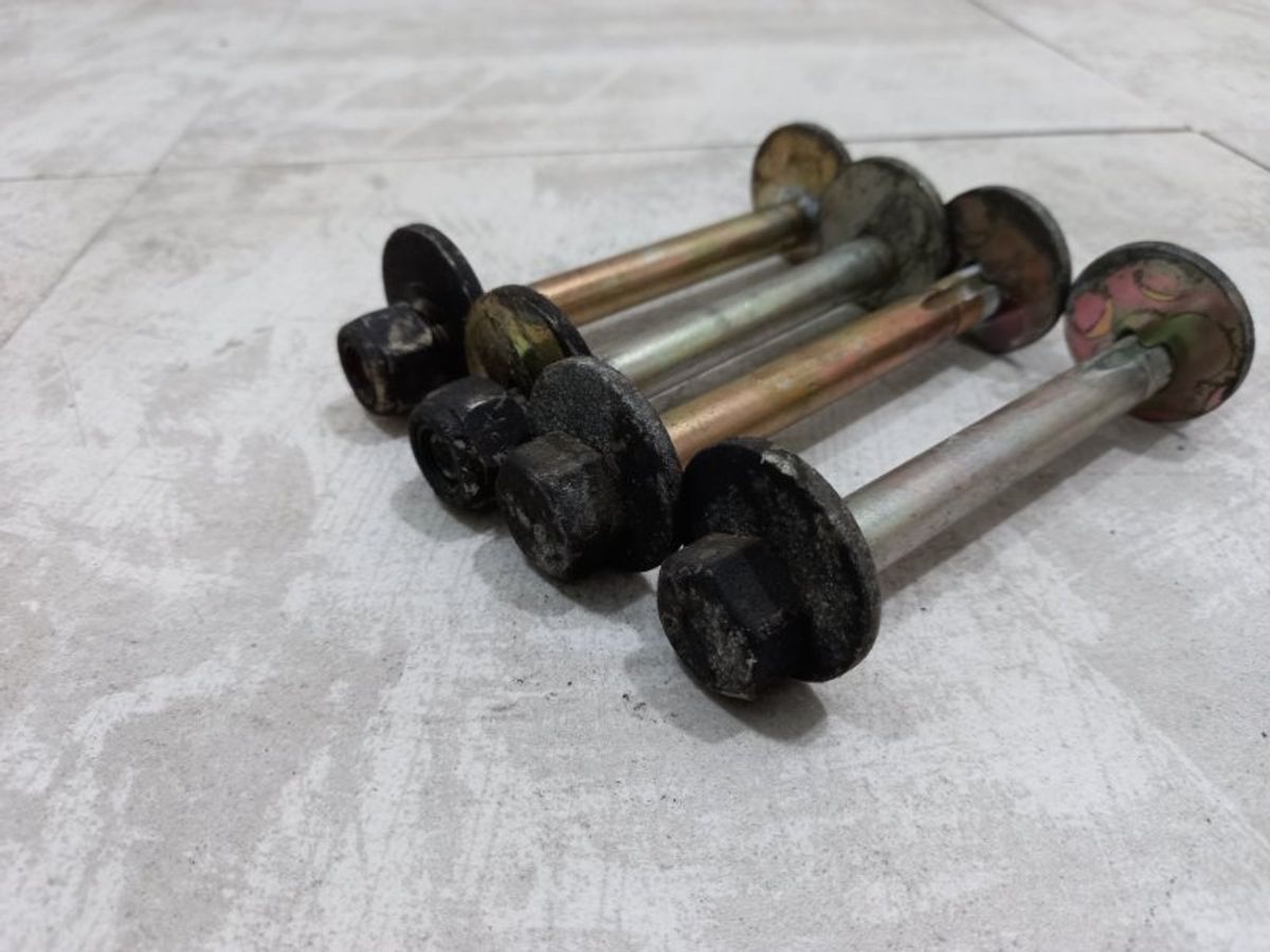 https://ycs.partsauto.market/partsauto-images/thmbs/dfe2081ca5b3f44f59a6b3e5bf328c22/205905616bb41e69e9dd7ab497f091c8/a990c32db7d4549c707e798331b2029c.jpg