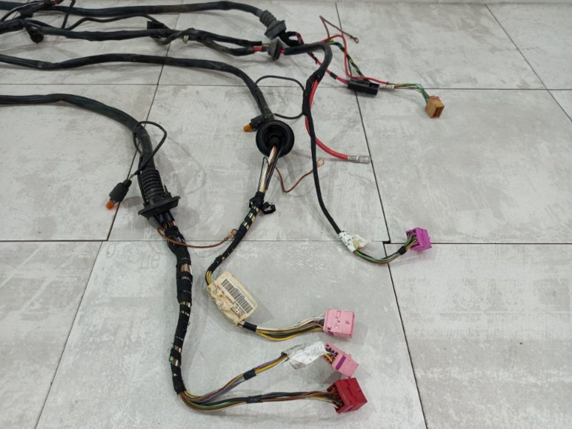 https://ycs.partsauto.market/partsauto-images/thmbs/dfe2081ca5b3f44f59a6b3e5bf328c22/3ddea248ef3aabf83c180926a68f48f1/43a8fa3e36cb622ba2d50c3047e4dc49.jpg