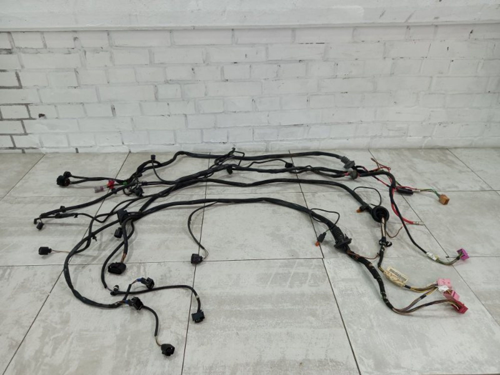 https://ycs.partsauto.market/partsauto-images/thmbs/dfe2081ca5b3f44f59a6b3e5bf328c22/3ddea248ef3aabf83c180926a68f48f1/bad87776c8dc197ed6798f589f315af9.jpg
