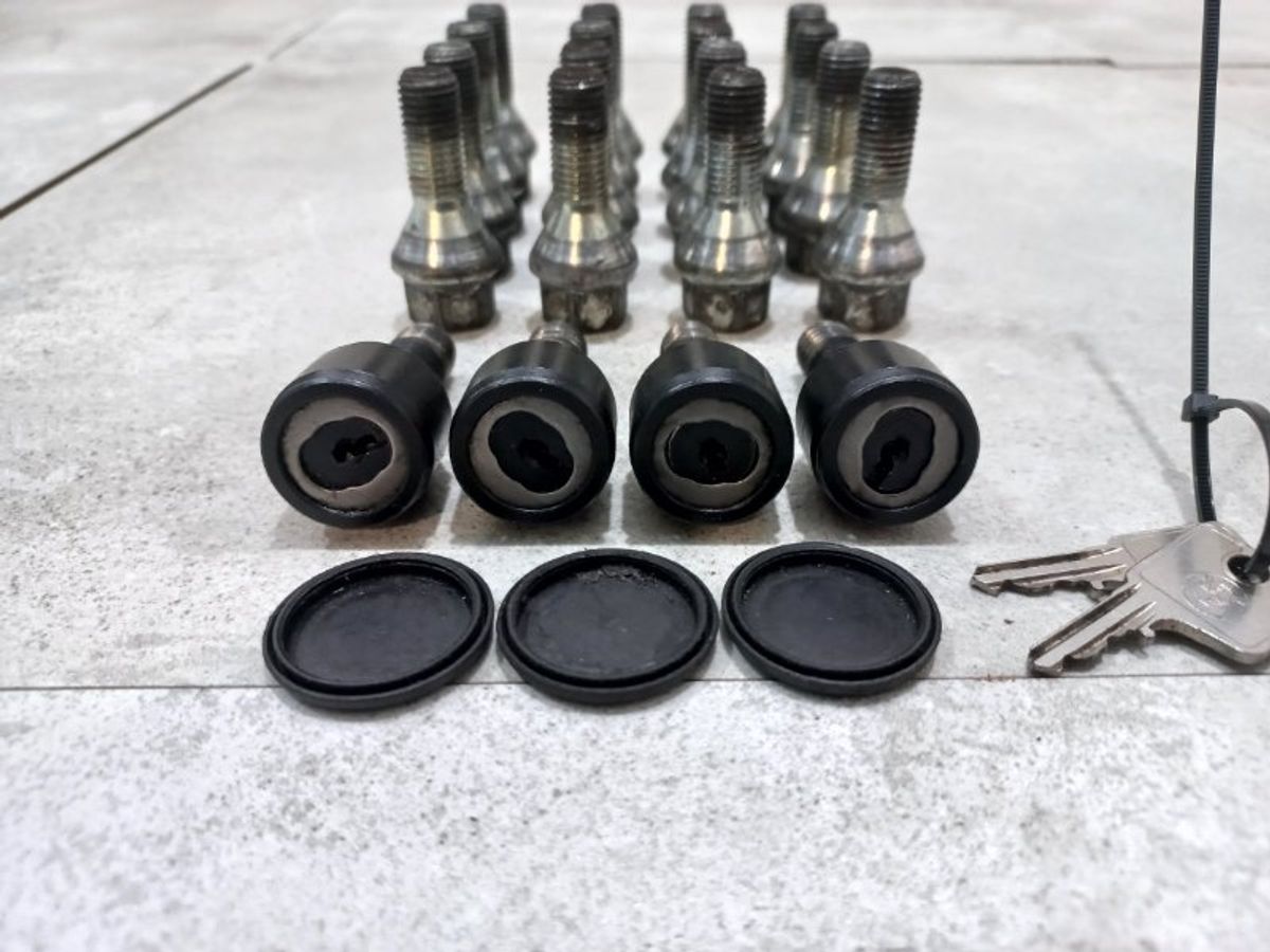 https://ycs.partsauto.market/partsauto-images/thmbs/dfe2081ca5b3f44f59a6b3e5bf328c22/5683ea14890193d1ac84abbb9a6bffbb/a6ebe7f20eecb06943ec80b6d045f631.jpg