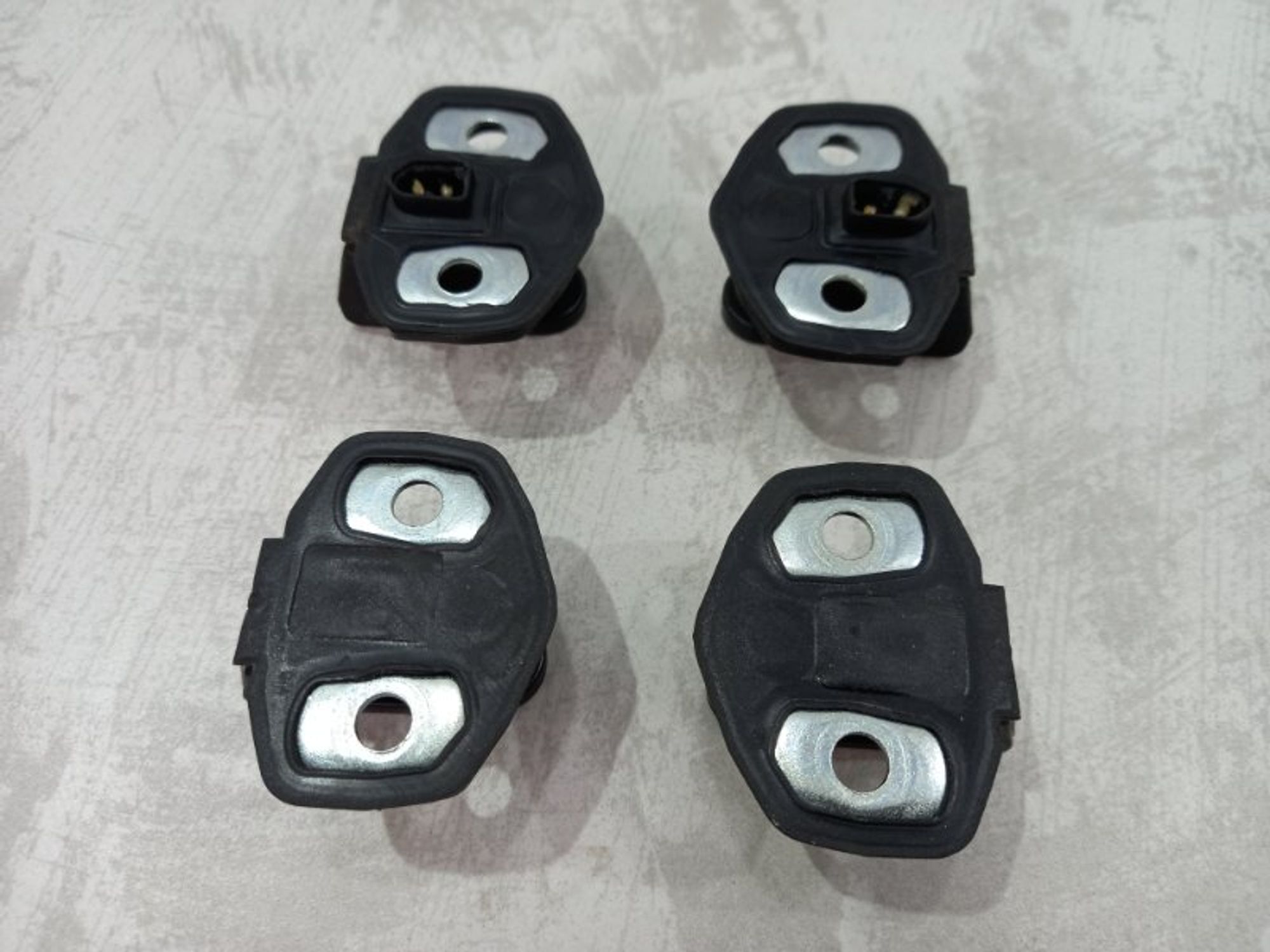 https://ycs.partsauto.market/partsauto-images/thmbs/dfe2081ca5b3f44f59a6b3e5bf328c22/83b7b54cf1fe423c72ddde2f5817d8a1/5066362fb0afc8392cf294b798d976c4.jpg