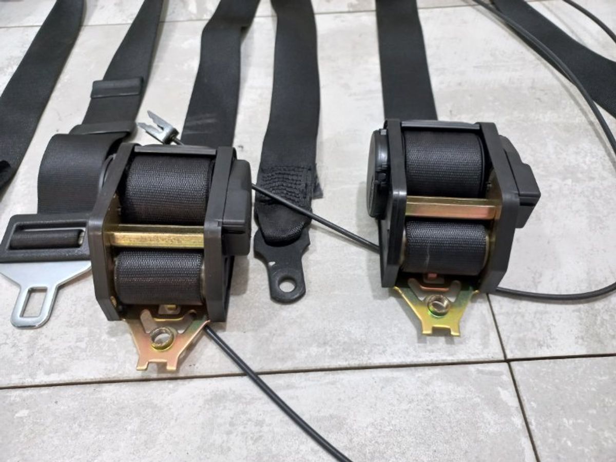 https://ycs.partsauto.market/partsauto-images/thmbs/dfe2081ca5b3f44f59a6b3e5bf328c22/96279278af04d9117b44edd9e785f6c2/1330197063e7ed17da84742fba6ed161.jpg