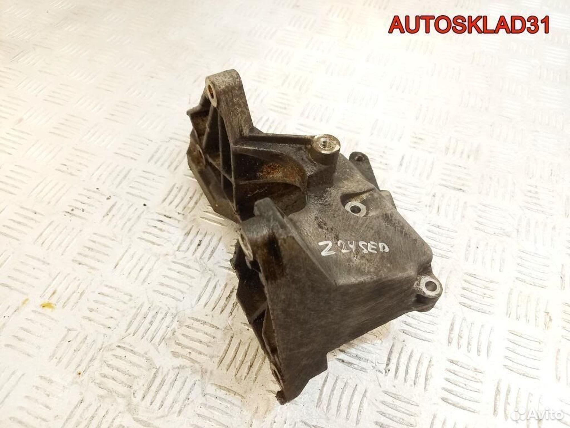 Кронштейн гидроусилителя Opel Antara 96184912, 1200 рублей, Дубовое