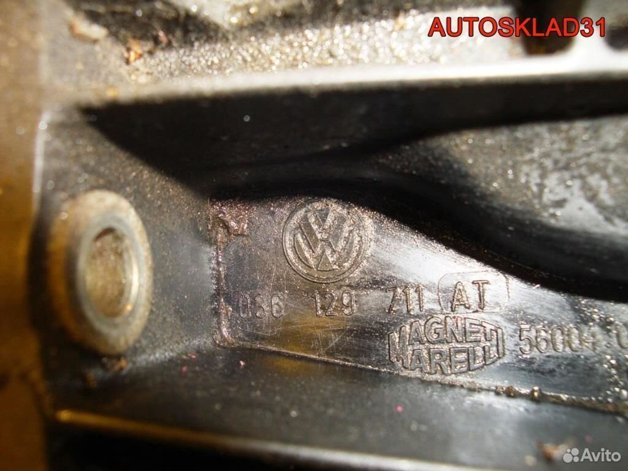 Коллектор впускной Volkswagen Golf 4 036129711AT, 2100 рублей, Дубовое