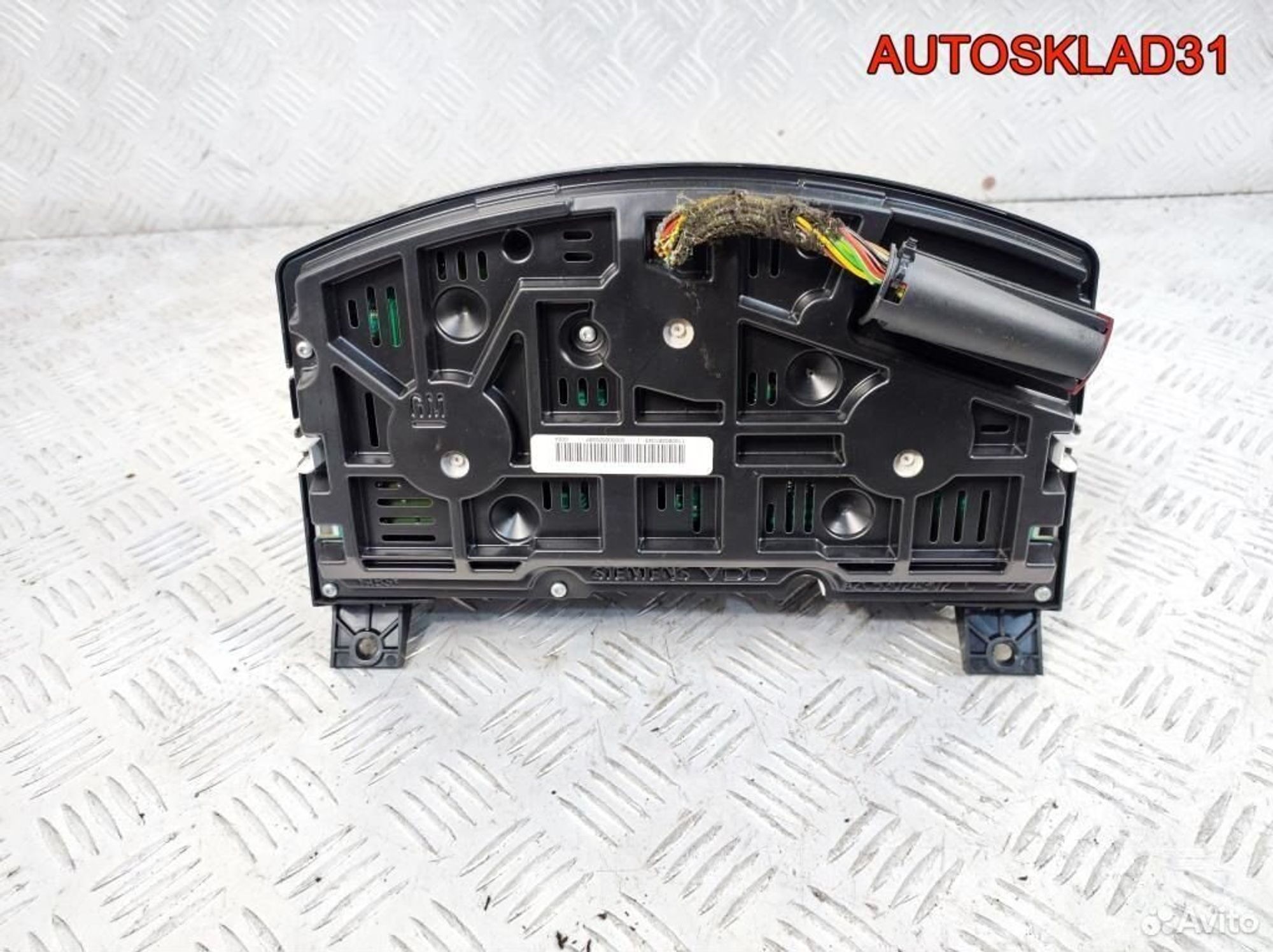 Панель приборов Opel Zafira B 13216661 Дизель, 2600 рублей, Дубовое