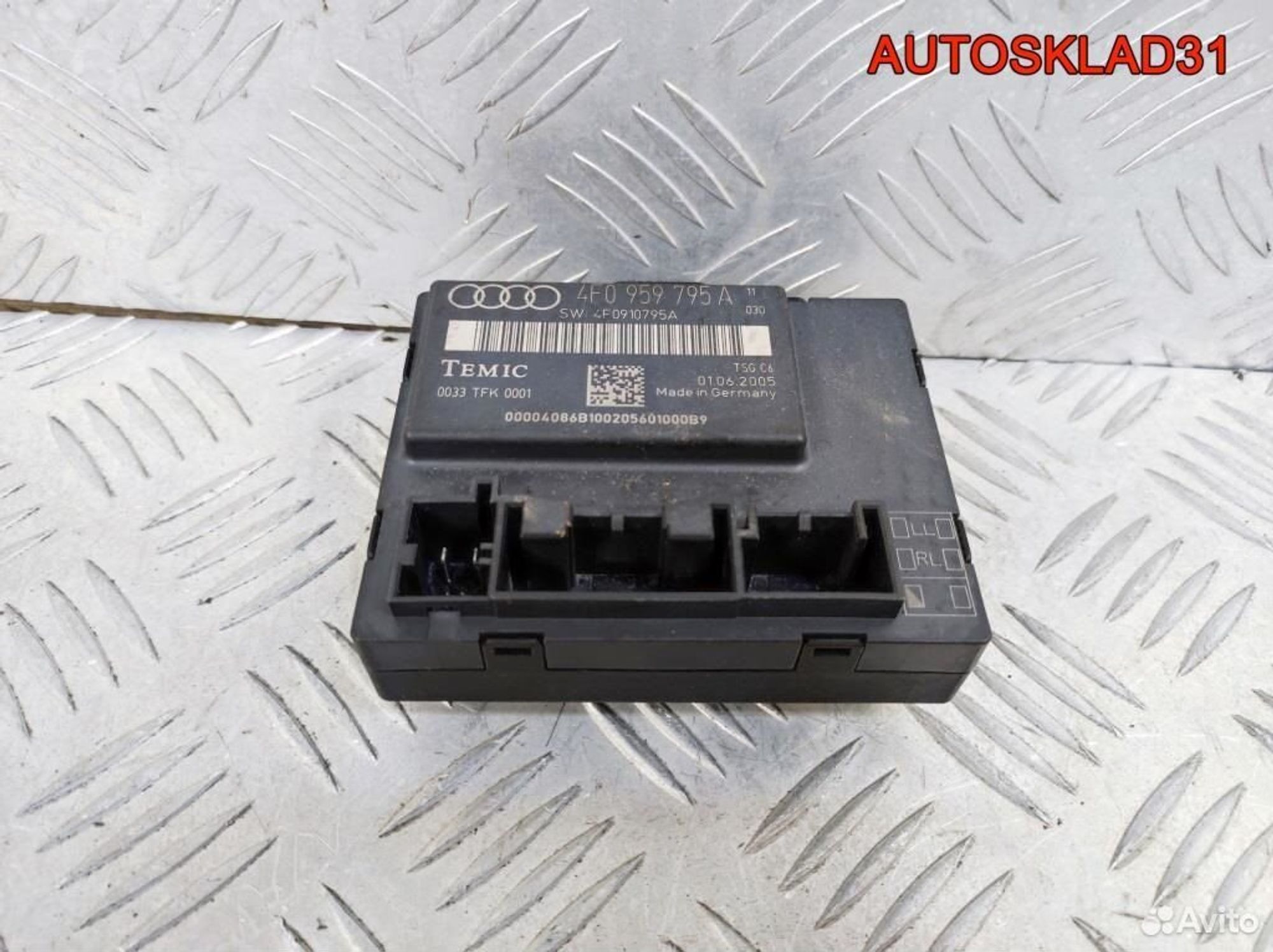 Блок комфорта задней двери Audi A6 C6 4F0959795A, 1400 рублей, Дубовое