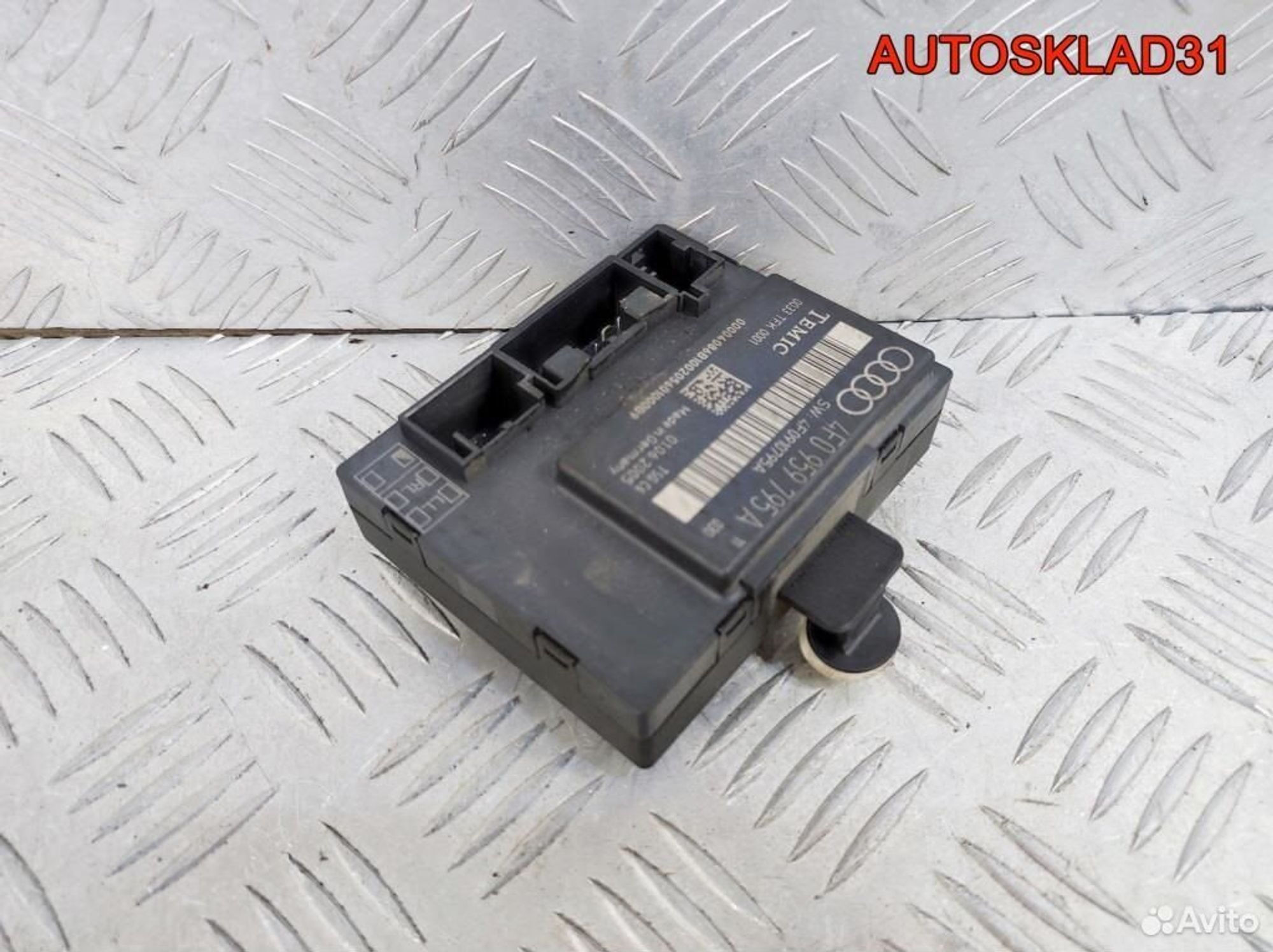 Блок комфорта задней двери Audi A6 C6 4F0959795A, 1400 рублей, Дубовое