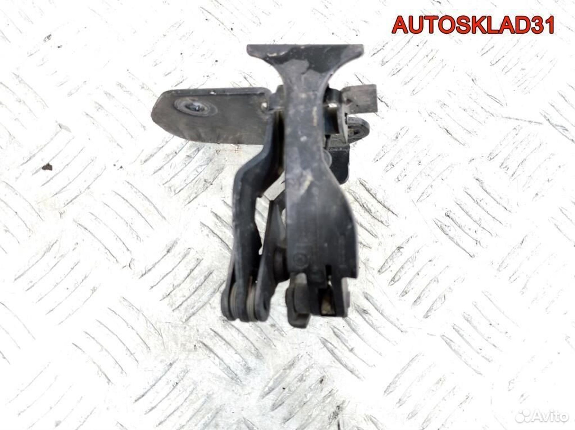 Замок капота Mercedes Benz W203 A2038800264, 1700 рублей, Дубовое