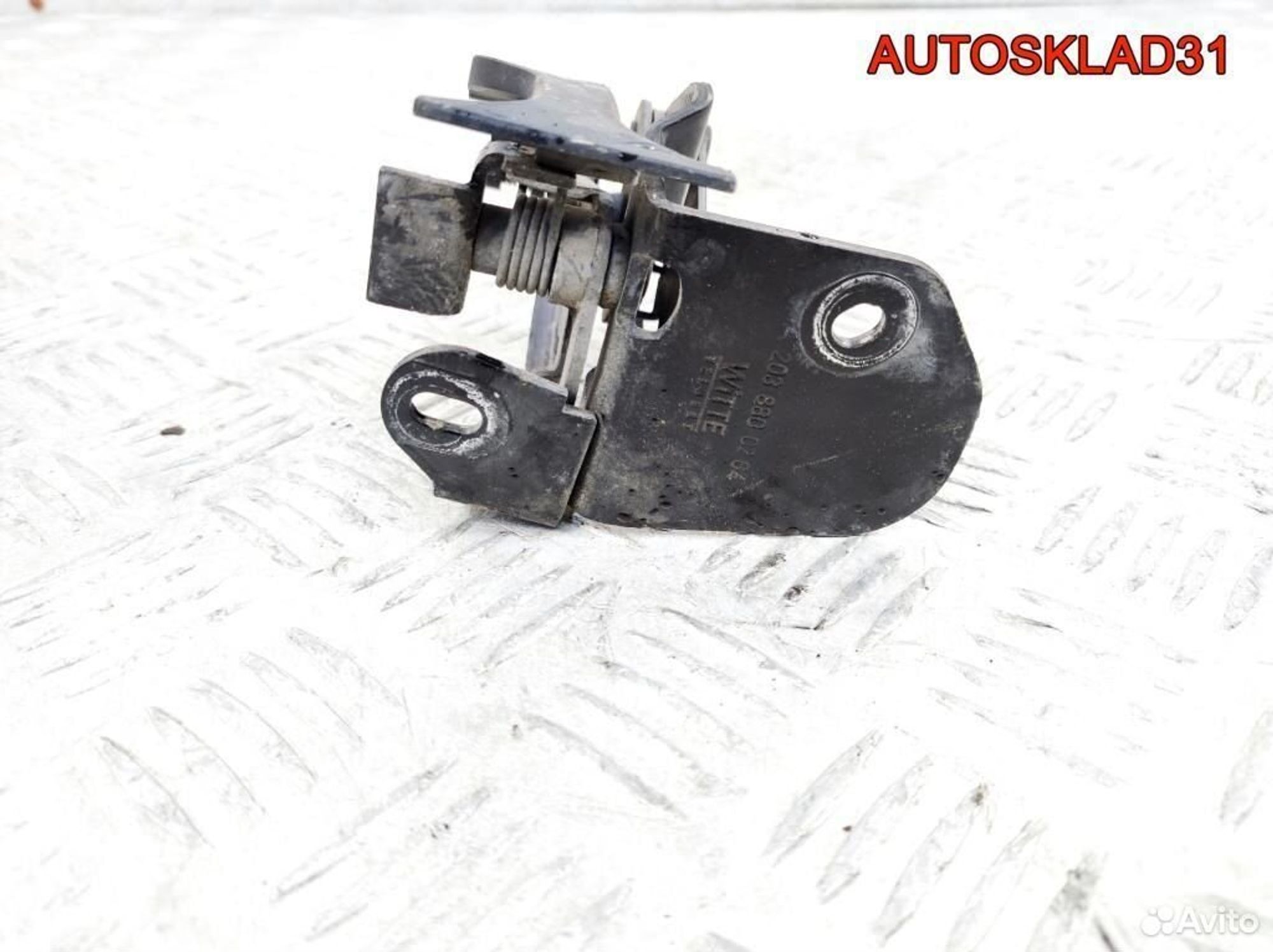 Замок капота Mercedes Benz W203 A2038800264, 1700 рублей, Дубовое