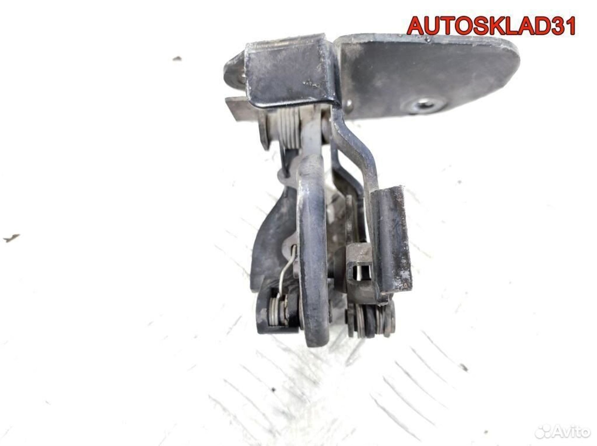 Замок капота Mercedes Benz W203 A2038800264, 1700 рублей, Дубовое