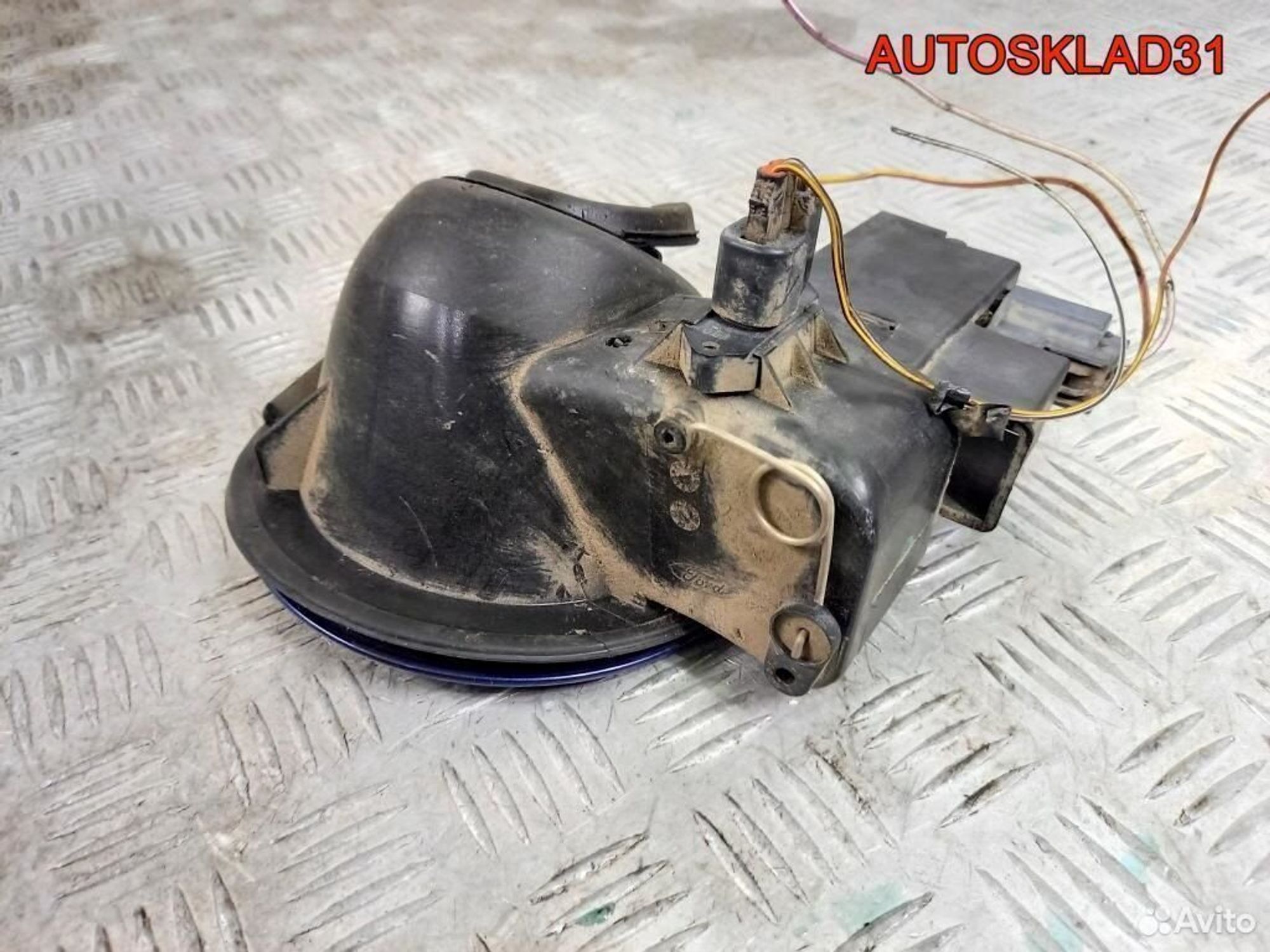 Лючок бензобака в сборе Ford Focus 2 1474908, 3200 рублей, Дубовое